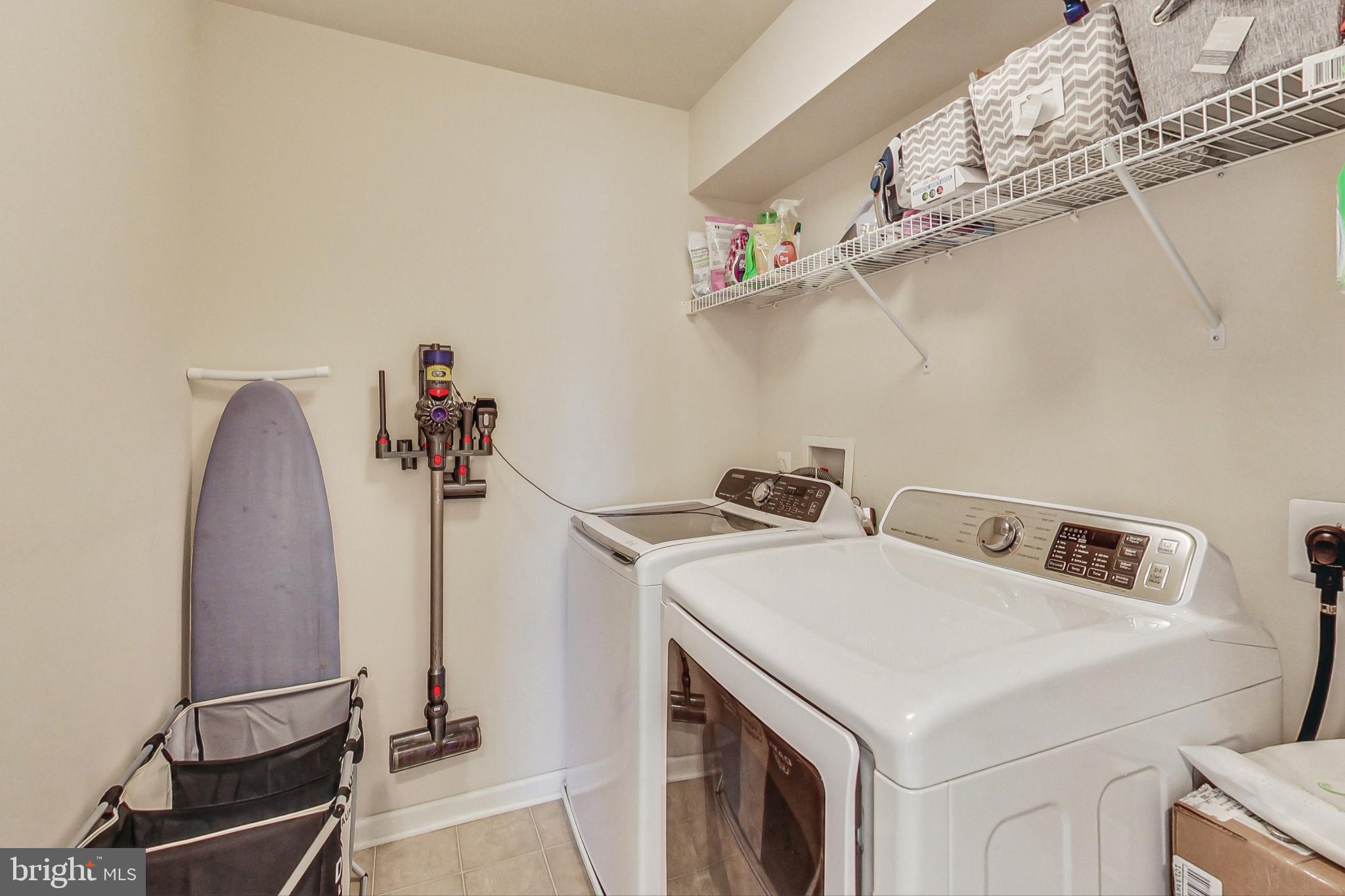 BRENTWOOD - Residential Lease