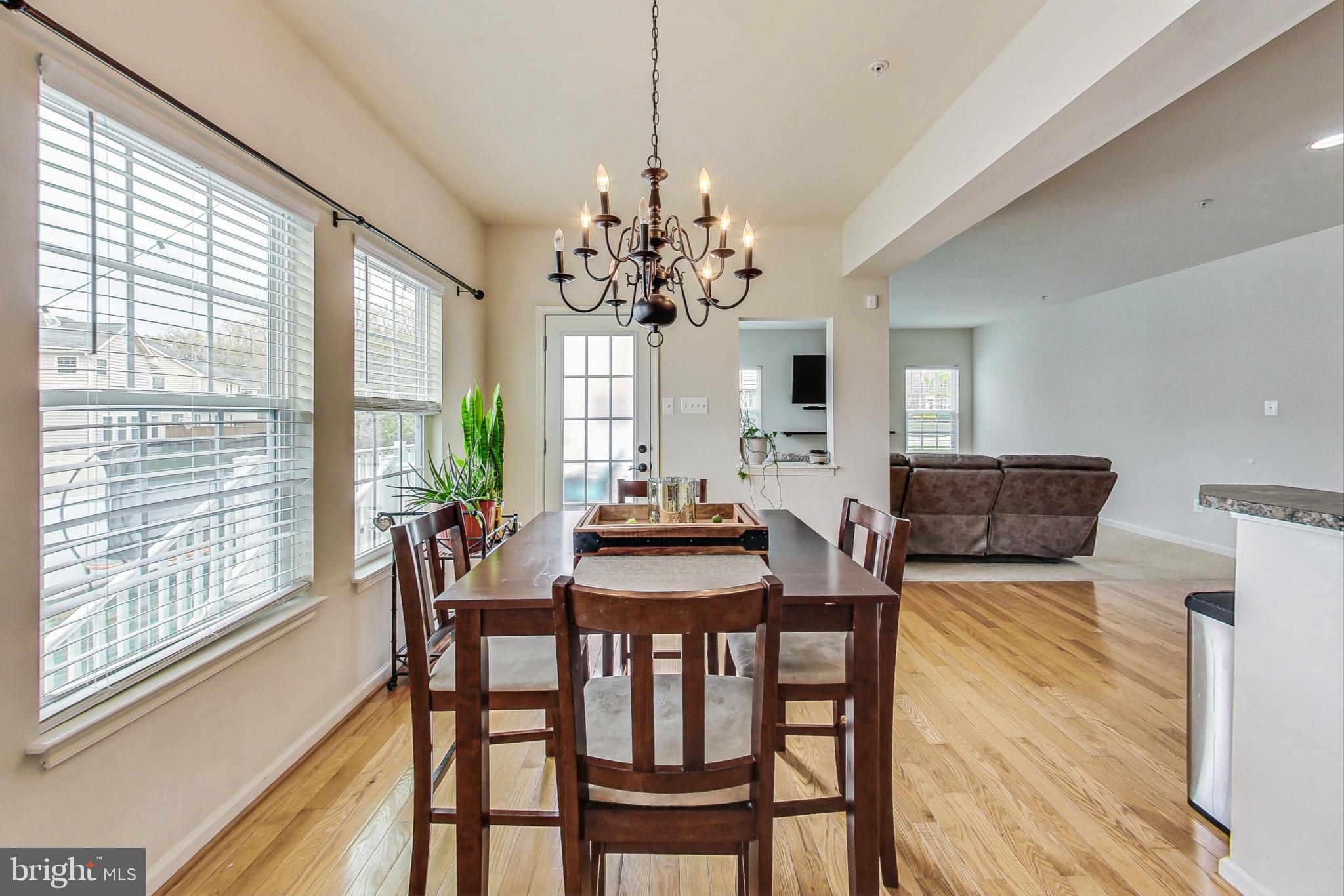 BRENTWOOD - Residential Lease