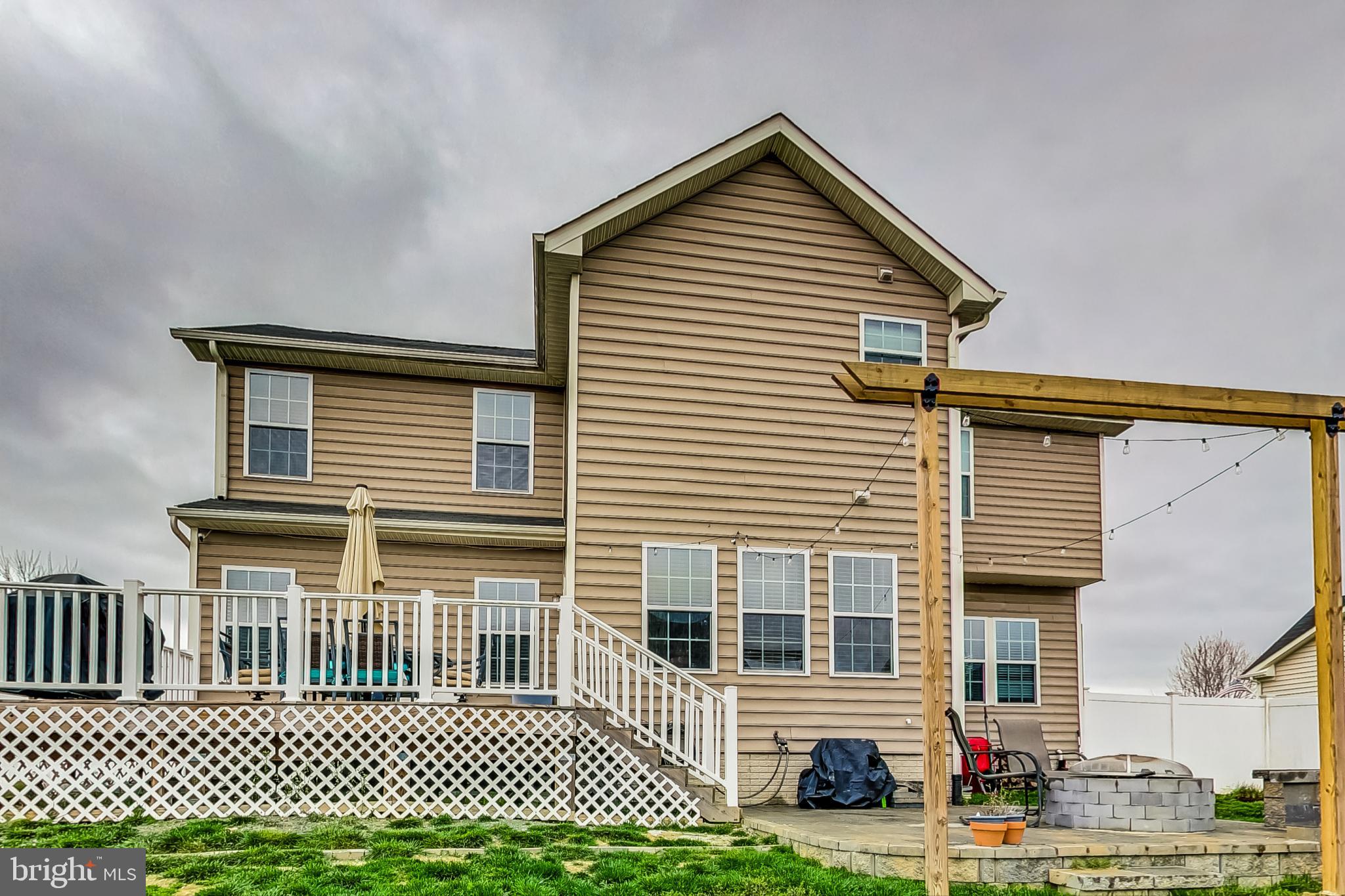 BRENTWOOD - Residential Lease