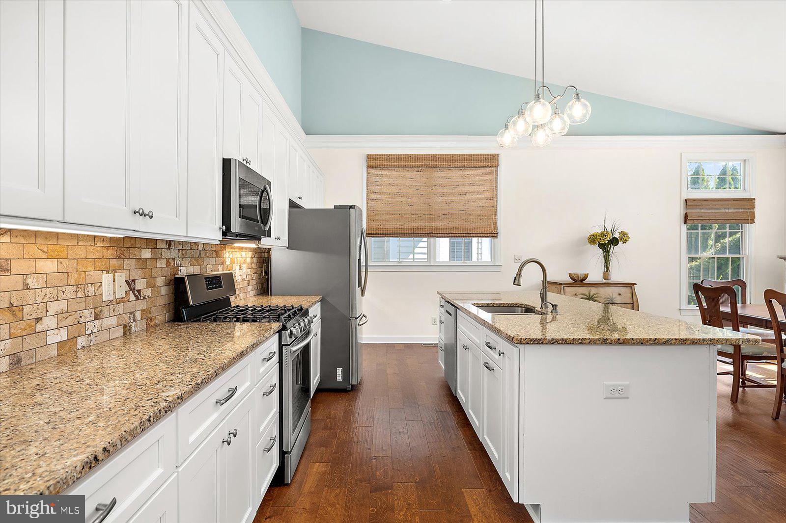 BEAR TRAP - Residential