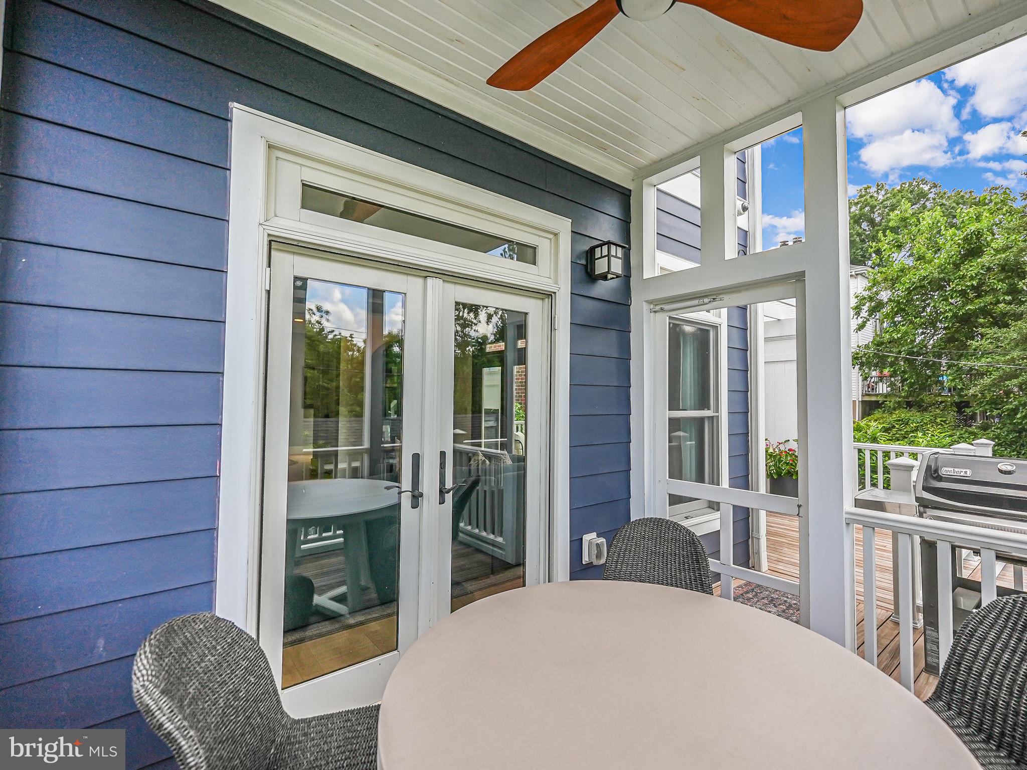 ROSEMONT PARK - Residential