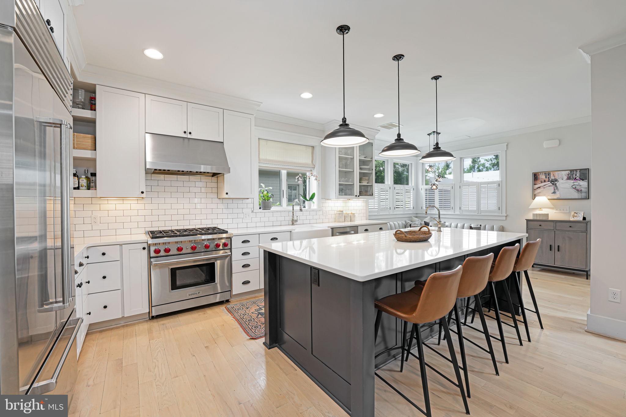 ROSEMONT PARK - Residential