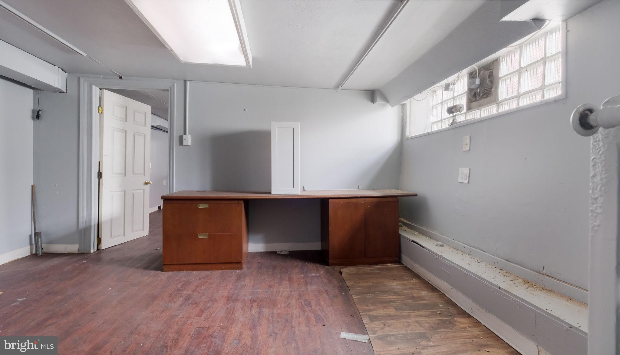 BURHOLME - Commercial Sale