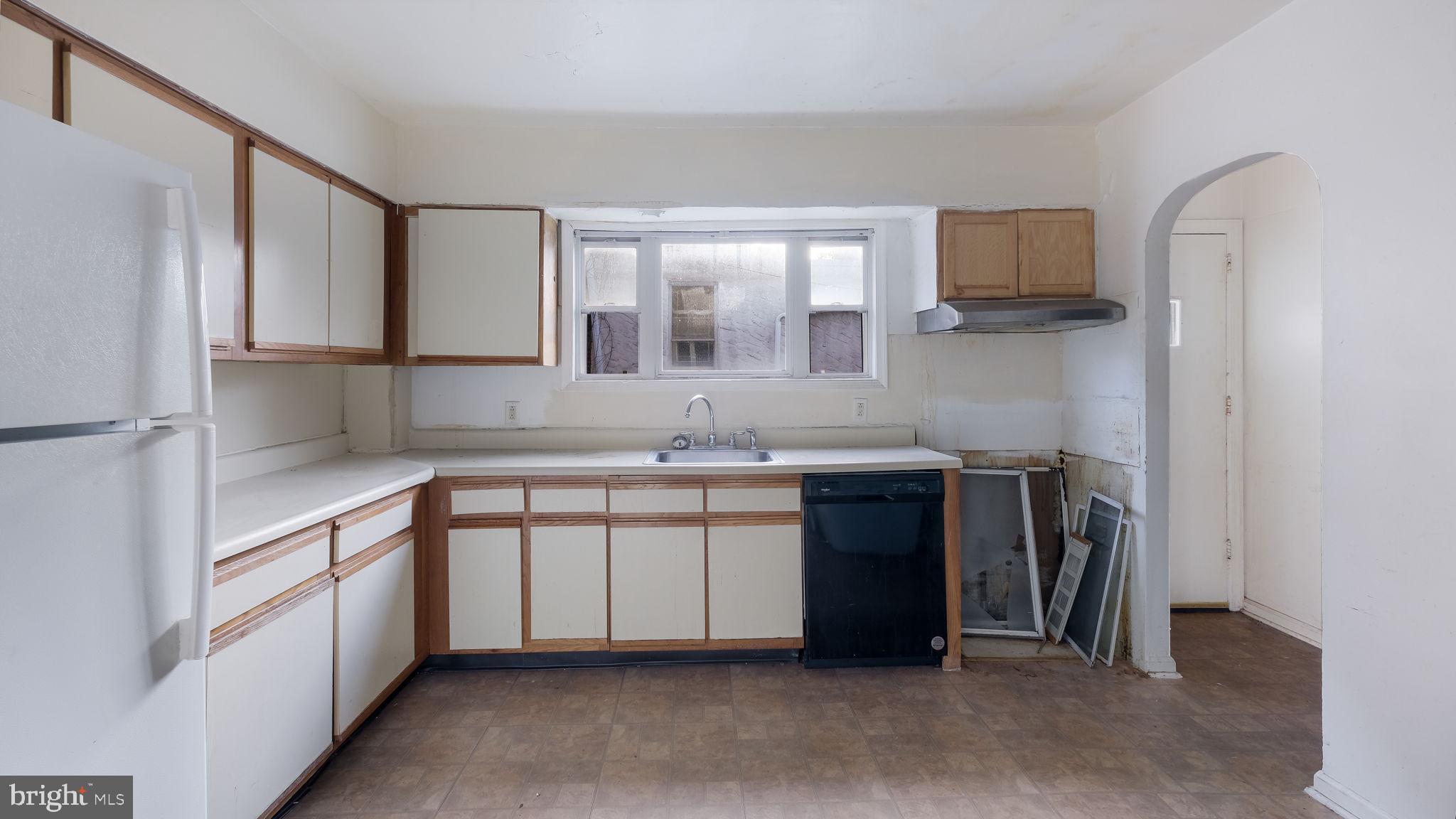 BURHOLME - Commercial Sale