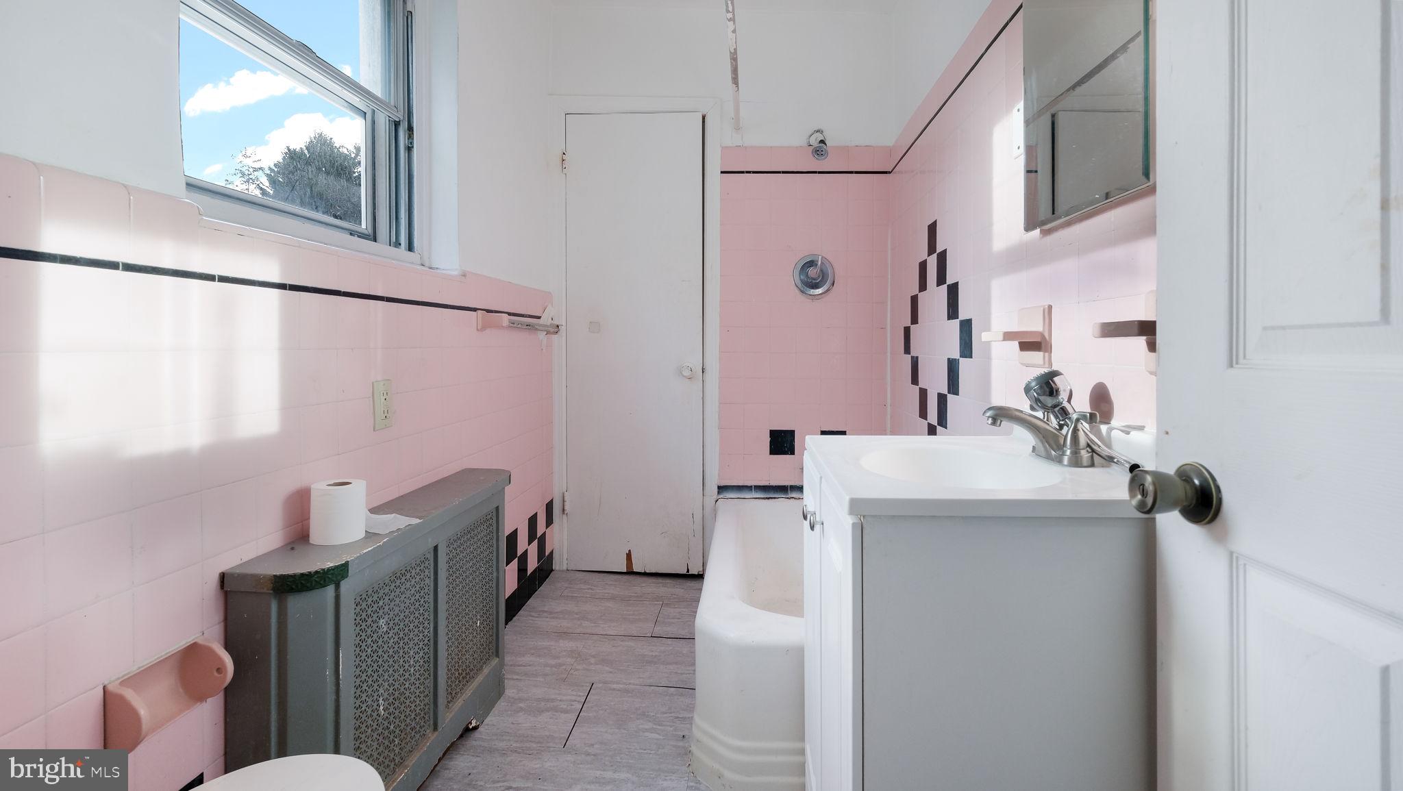 BURHOLME - Commercial Sale