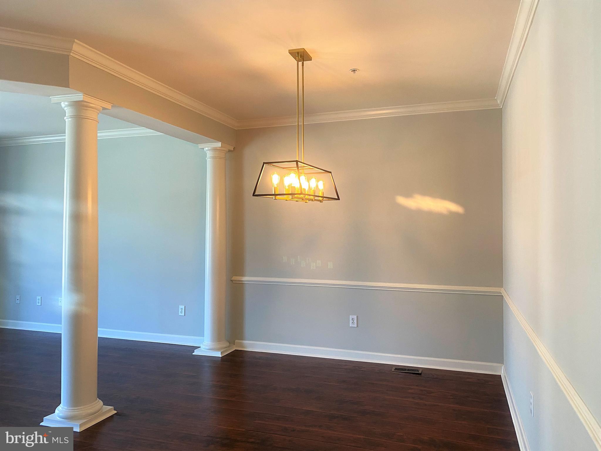 WILLOWS OF POTOMAC - Residential Lease