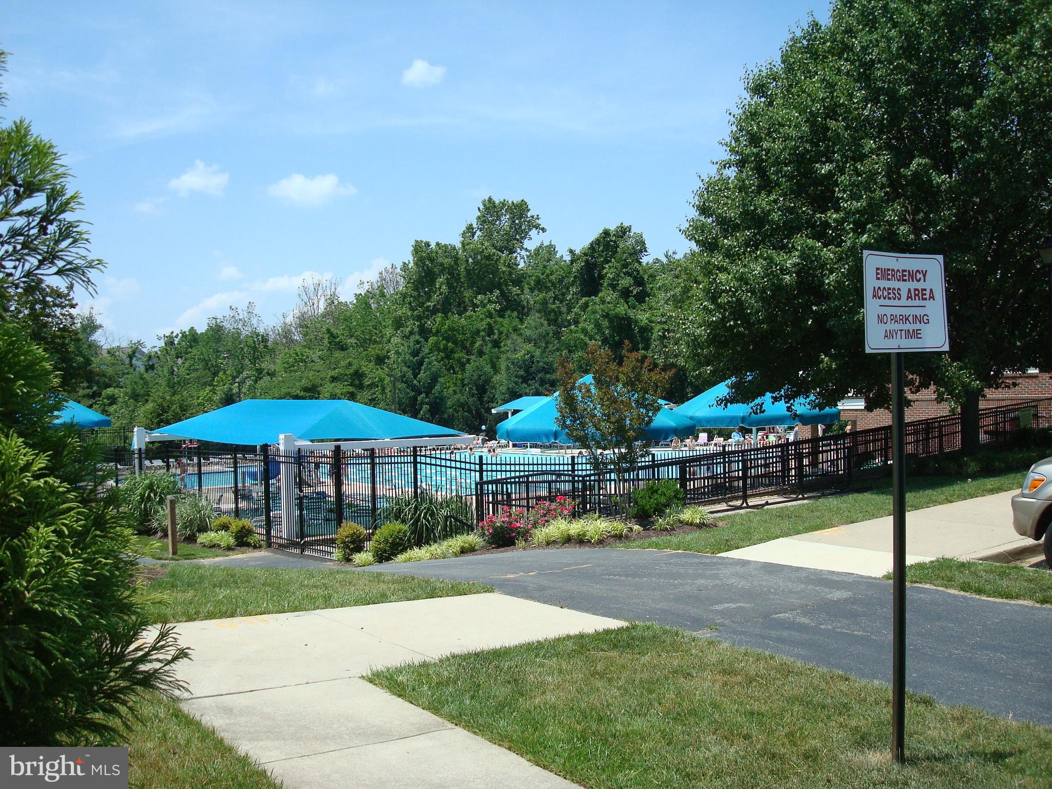 WILLOWS OF POTOMAC - Residential Lease