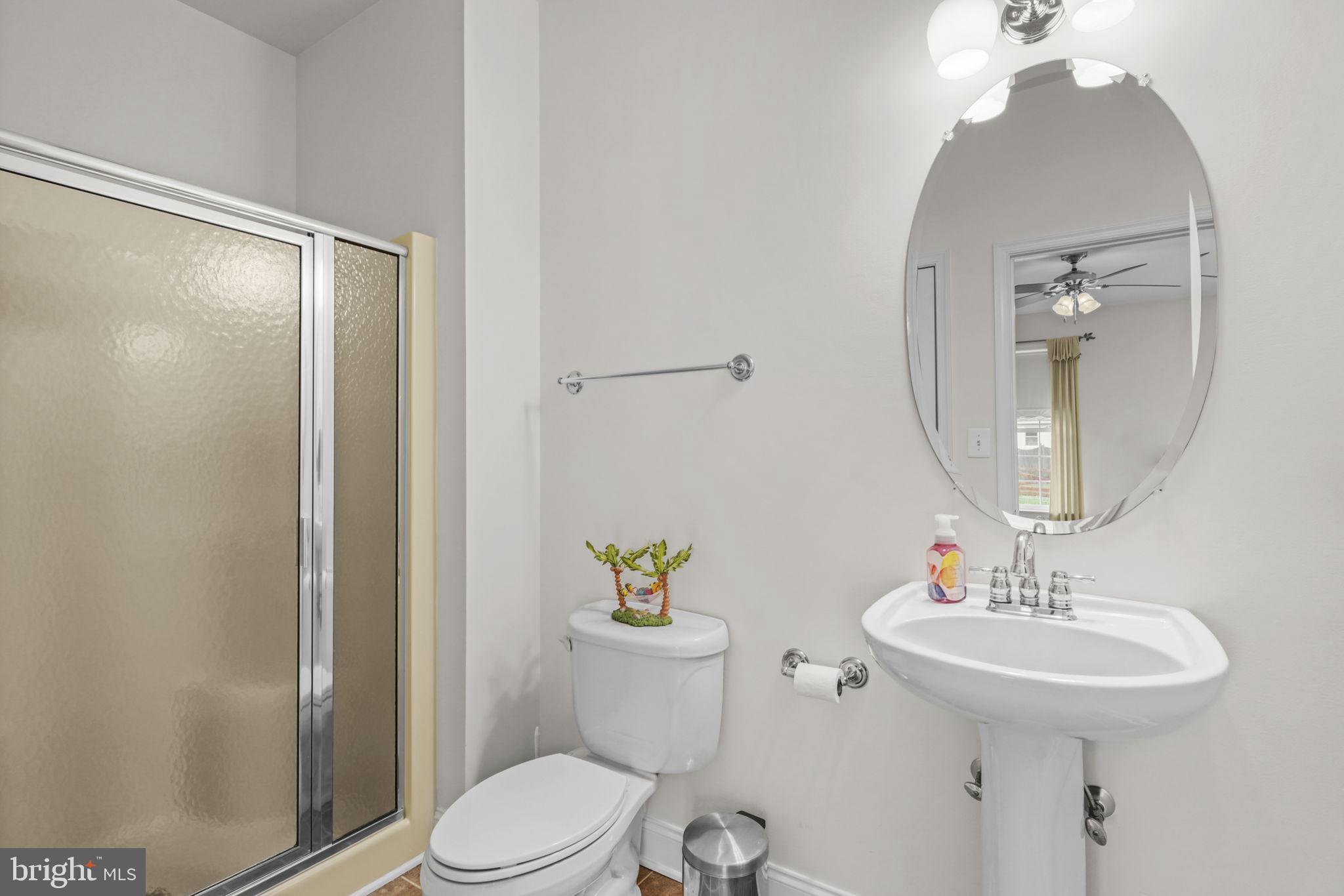 ROUSBY HALL WOODS - Residential