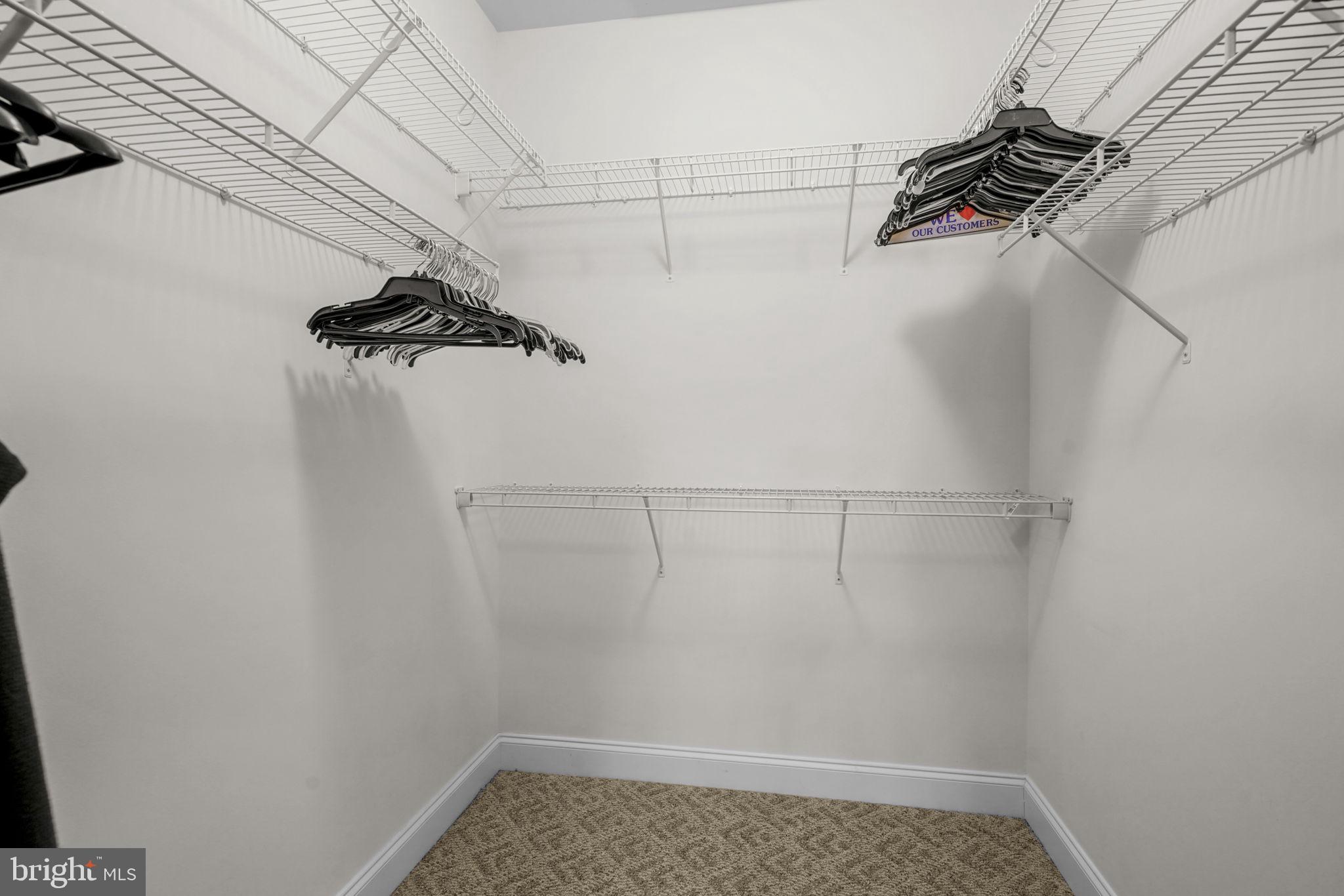 ROUSBY HALL WOODS - Residential