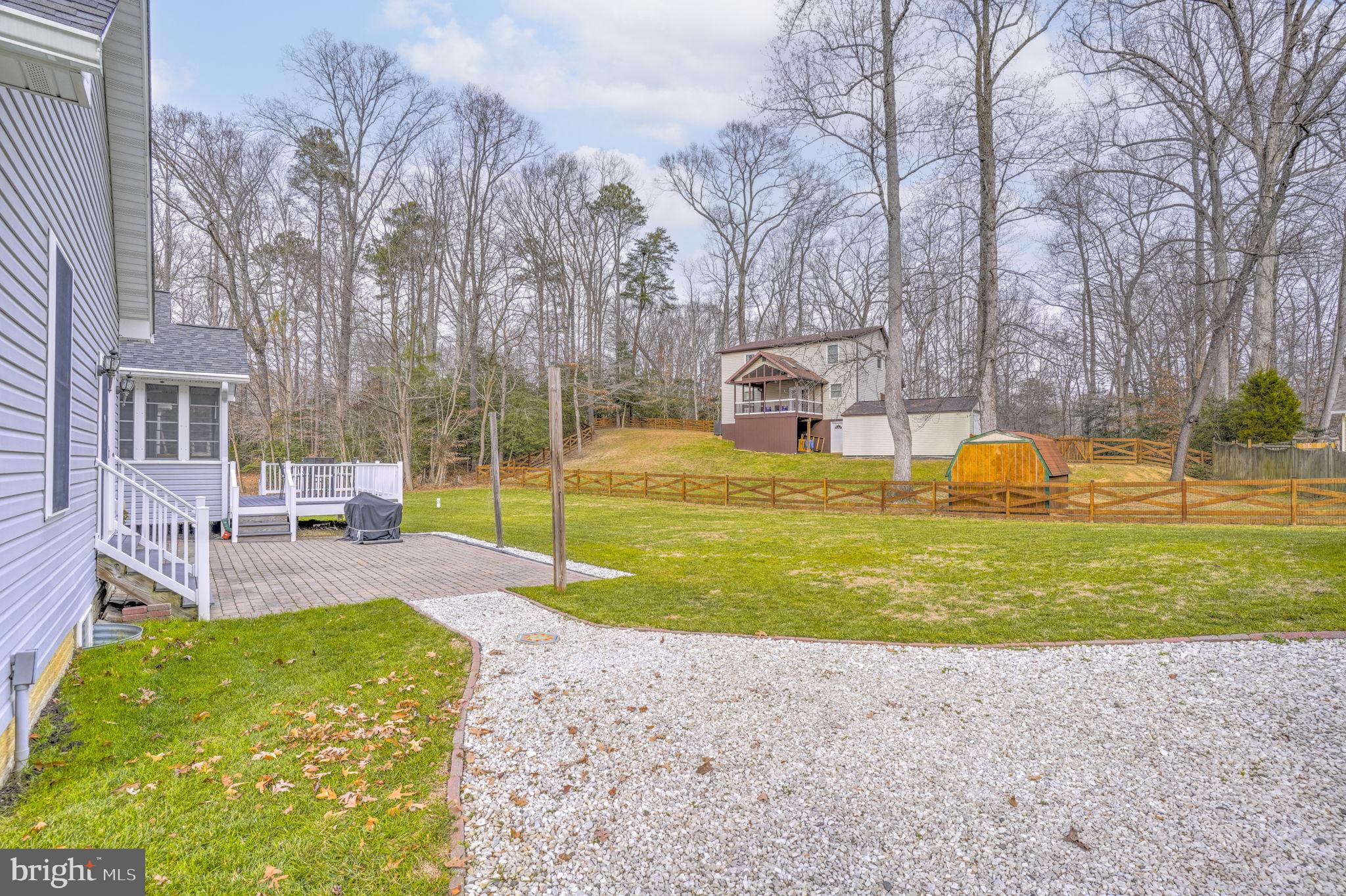 ROUSBY HALL WOODS - Residential