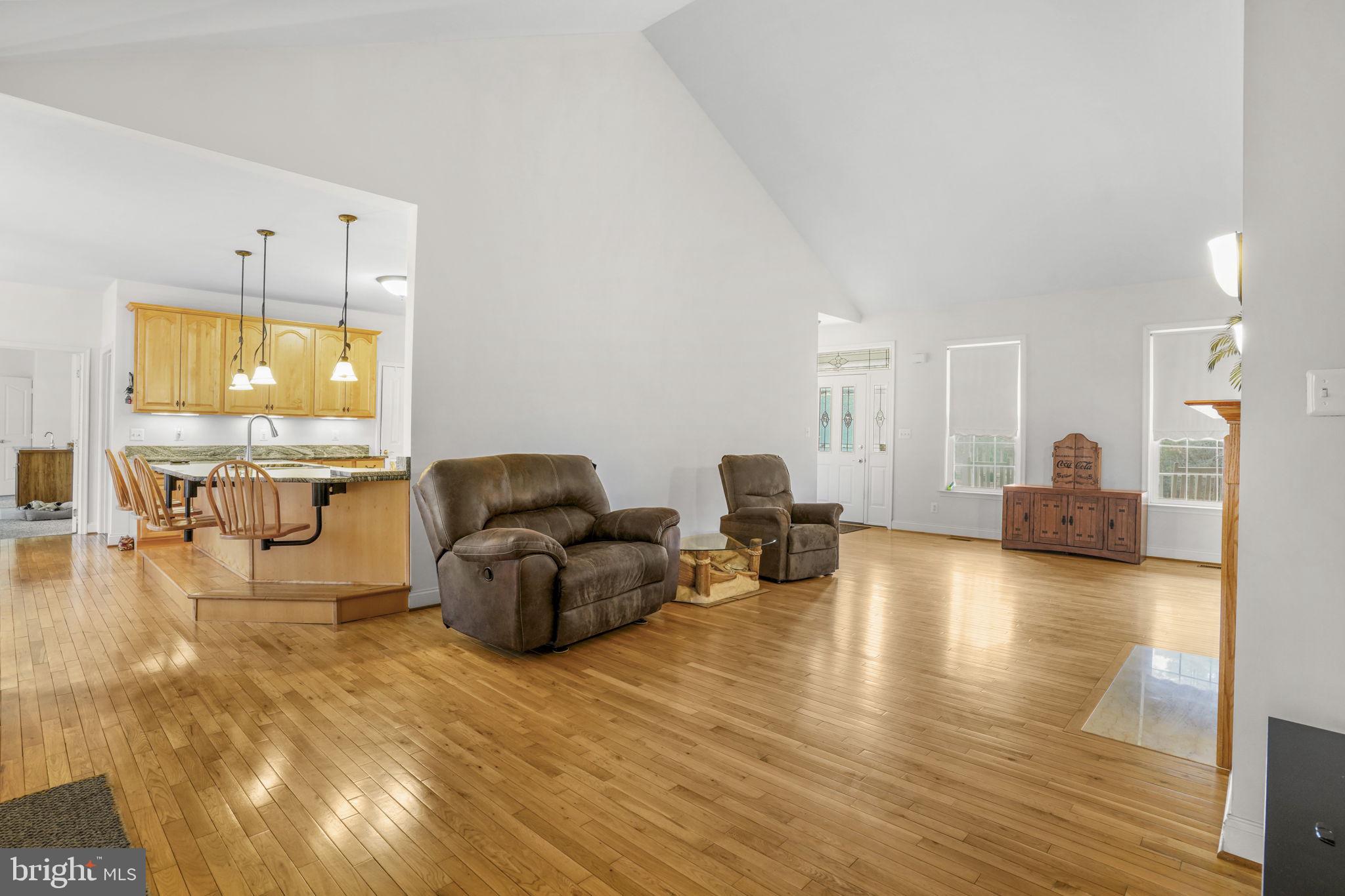 ROUSBY HALL WOODS - Residential