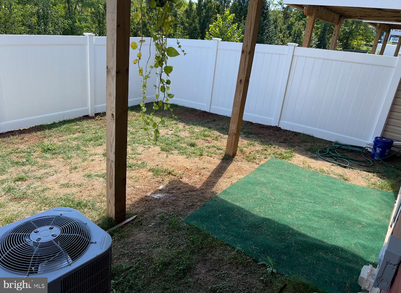 TUSCARORA CREEK - Residential Lease