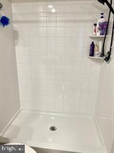 TUSCARORA CREEK - Residential Lease