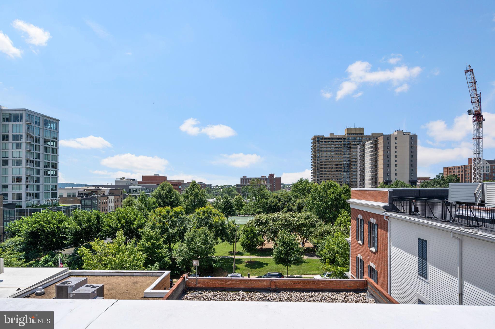 ABINGDON ROW - Residential