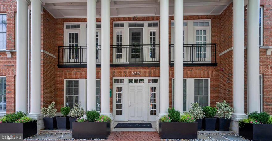 This gorgeous and immaculate two-bedroom/two-bath home is located at Abingdon Row Condominiums in the vibrant Art District of North Old Town. Located in the heart of this exciting area, residents enjoy the parks and bike/walking paths along the Potomac River, restaurants, West Elm, Harris Teeter, Trader Joe's and the Alexandria Tennis Courts. Night life is at your doorstep with great restaurants and entertainment! Light, bright and spacious, this condo offers a well-designed floor plan with south and west facing windows! With 10' ceilings, fresh neutral paint, Brazilian wood floors and deep crown molding in the living areas, there is a formality along with an air of relaxation throughout the home. The living and dining rooms join the open kitchen with center island and seating for three at the bar. The maple cabinets are complemented by stainless steel appliances and granite countertops. Abundant storage is available in the Lazy Susan cabinet, the tray cabinet, additional island cabinets and drawers and the deep pantry. The private primary bedroom with adjoining bath features soft neutral carpeting and a custom-designed closet system in the walk-in closet. The second private bedroom is located across the hall. Serviced by a hall bath, it also includes neutral carpeting and storage built-ins in the closet. Two exceptional extras are the large storage bin and the conveniently located garage parking space.   Abingdon Row is a beautifully maintained condominium offering a common area roof-top patio area with views of the Alexandria skyline and the Potomac River tor all residents to enjoy! The location offers a variety of transportation options! The George Washington Memorial Parkway and Route 1 are within a few blocks and offer easy commutes to Reagan National Airport and Washington, DC to the north and to Fort Belvoir to the south. The Braddock Road metro is within a mile for a comfortable ride to the Pentagon and all DC and Northern Virginia stops.