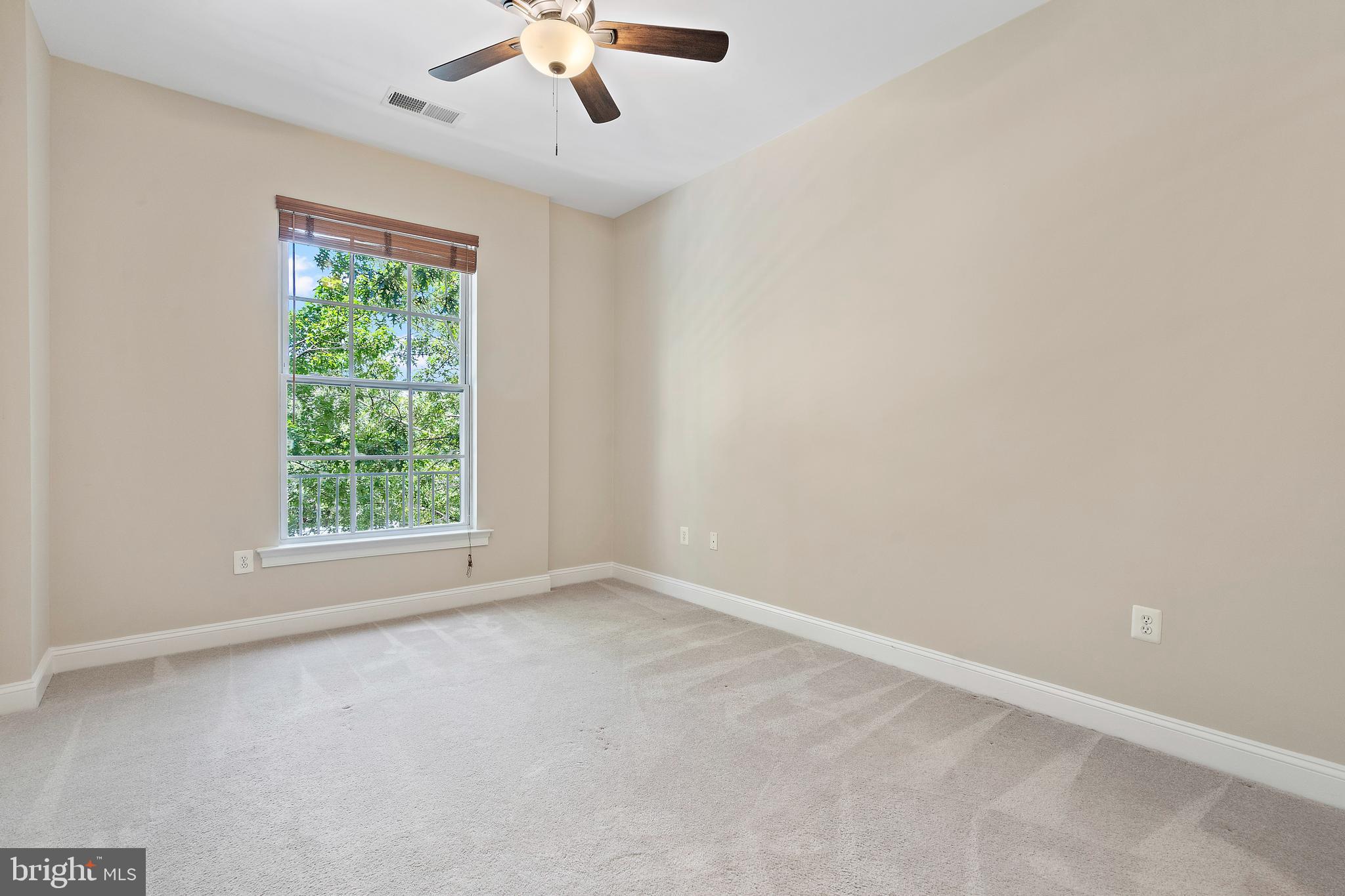 ABINGDON ROW - Residential