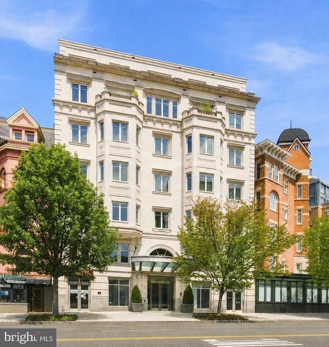 Photo of 2501 Pennsylvania Avenue NW #5C, WASHINGTON, DC 20037 (MLS # DCDC2278094)