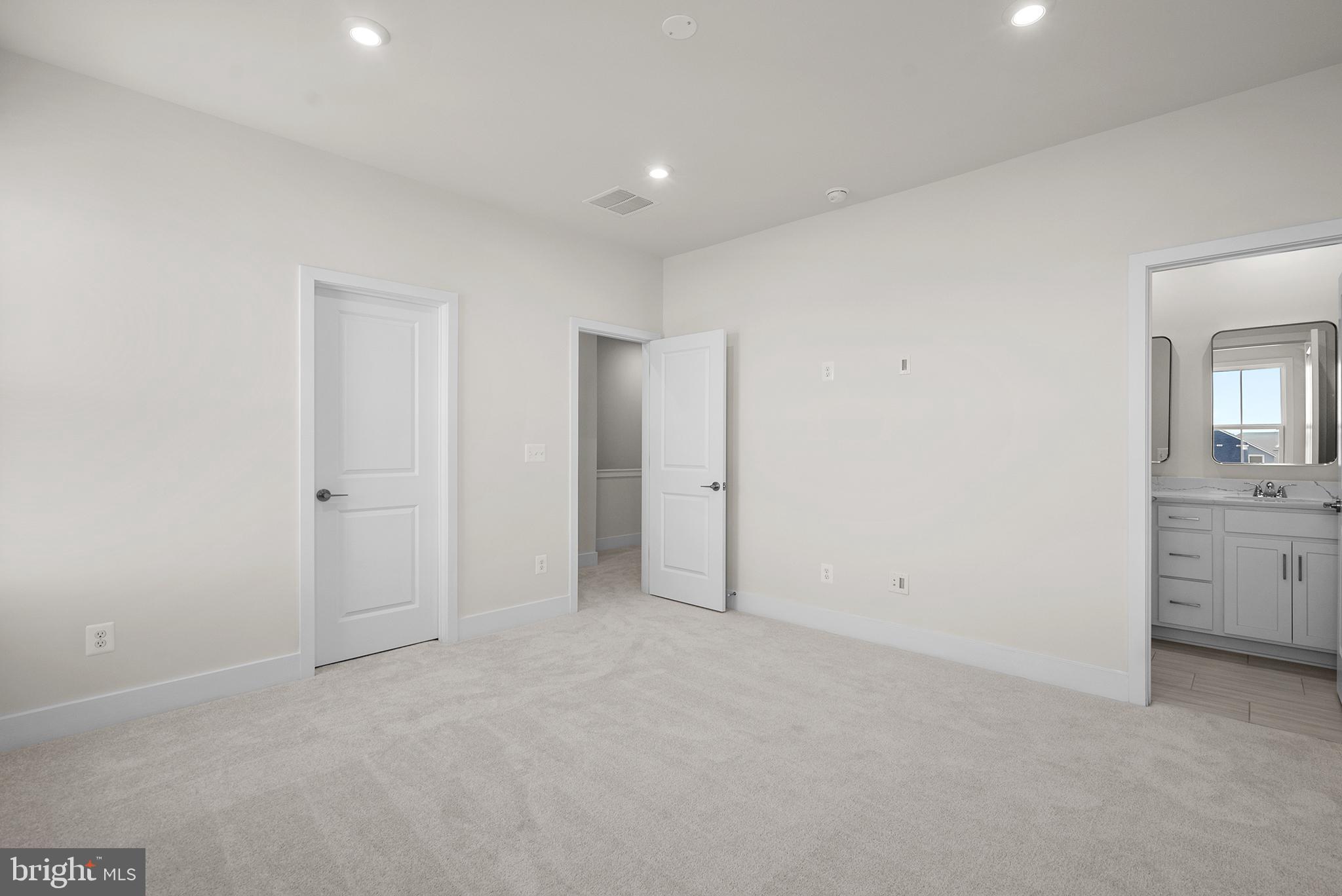 SNOWDEN BRIDGE - Residential