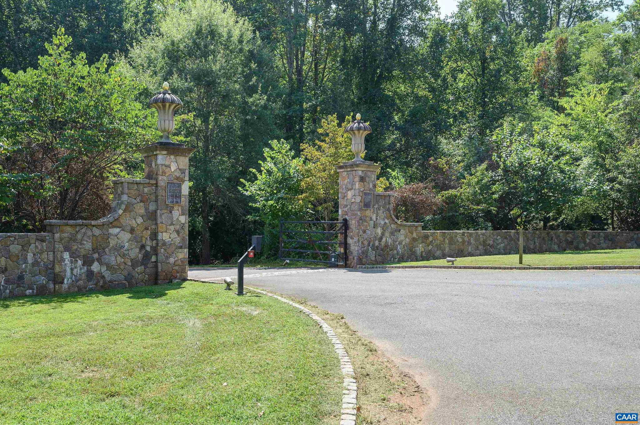 MEADOW ESTATES - Residential