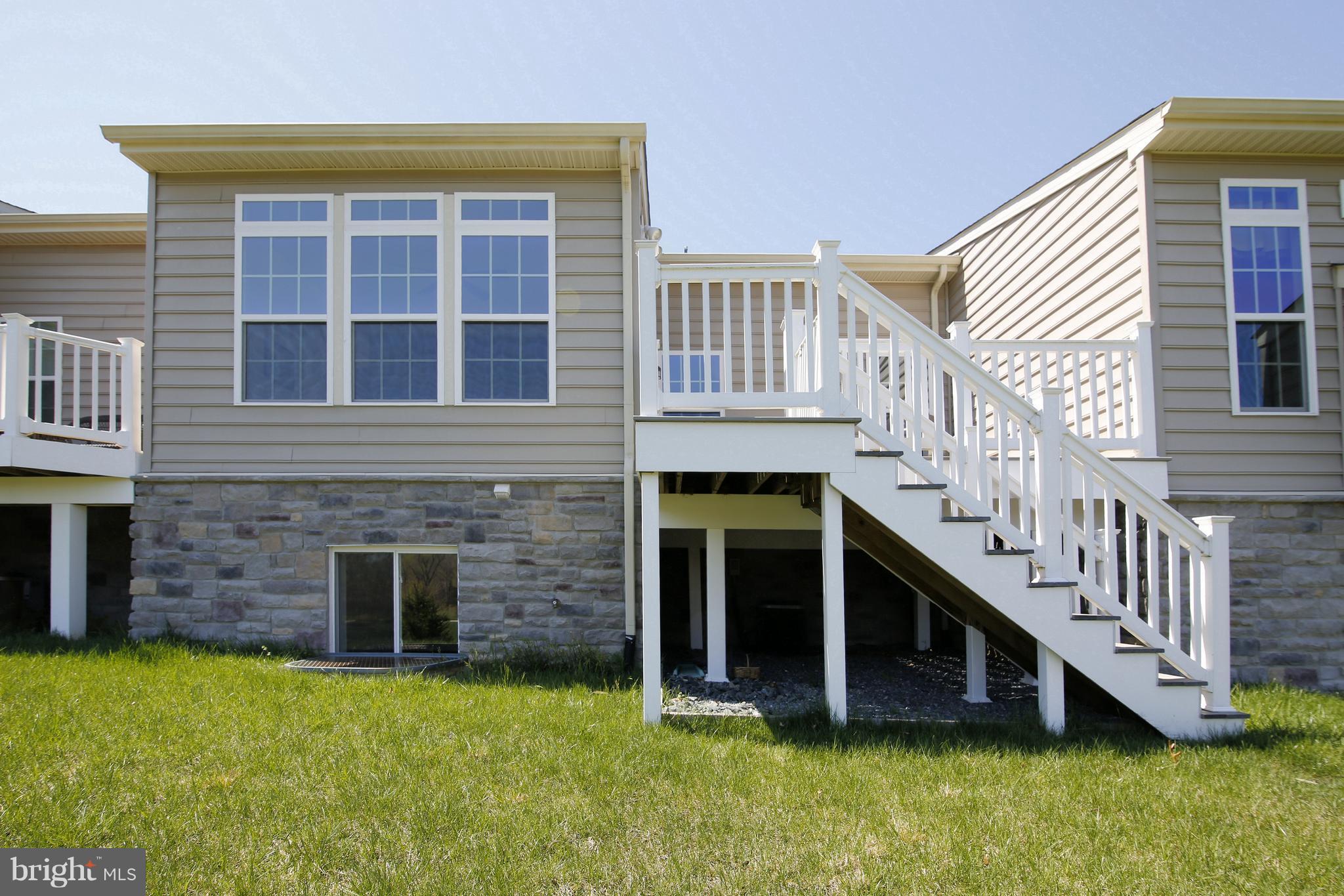 WAVERLY WOODS - Residential