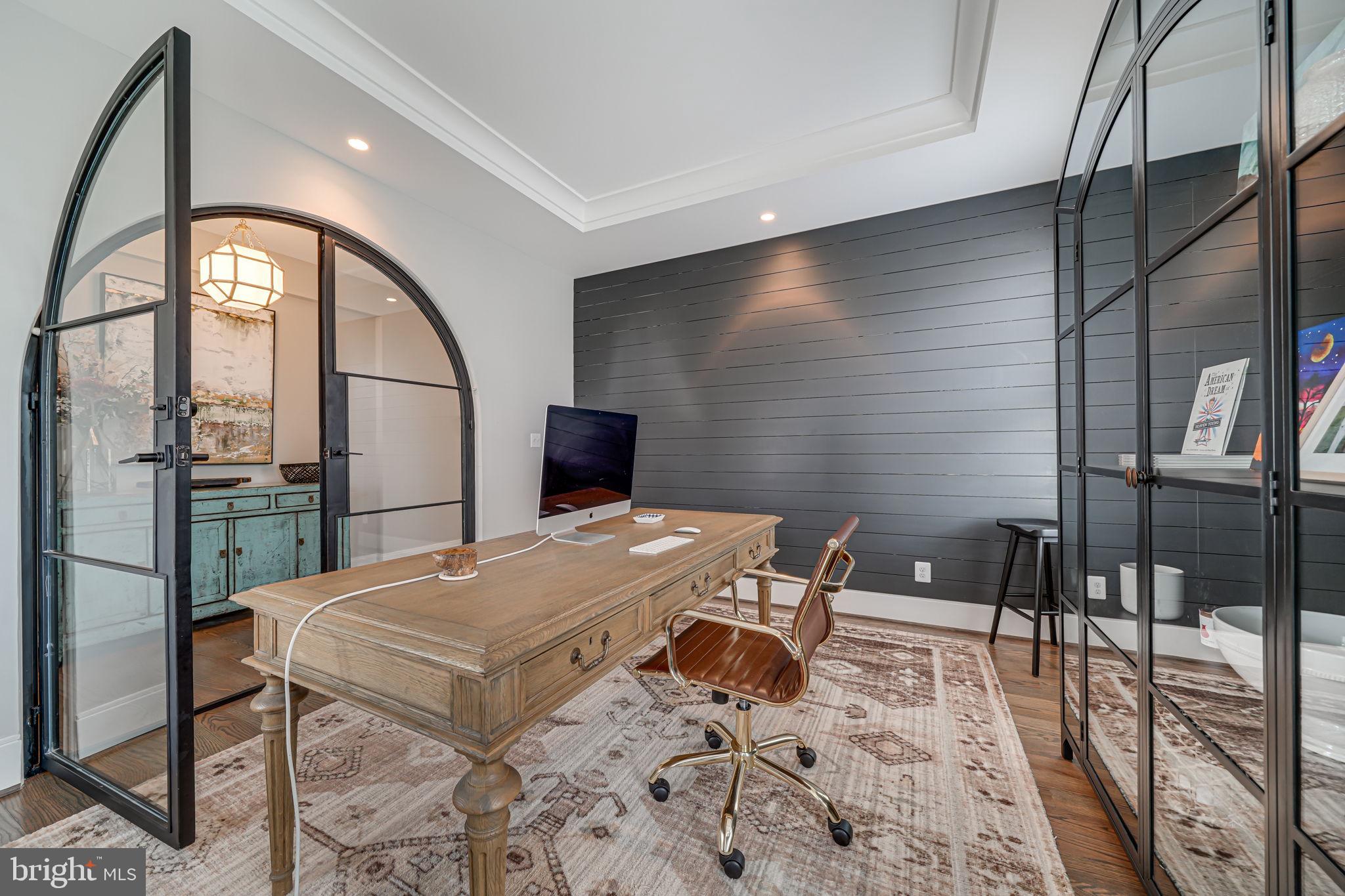 WEST VIENNA WOODS - Residential