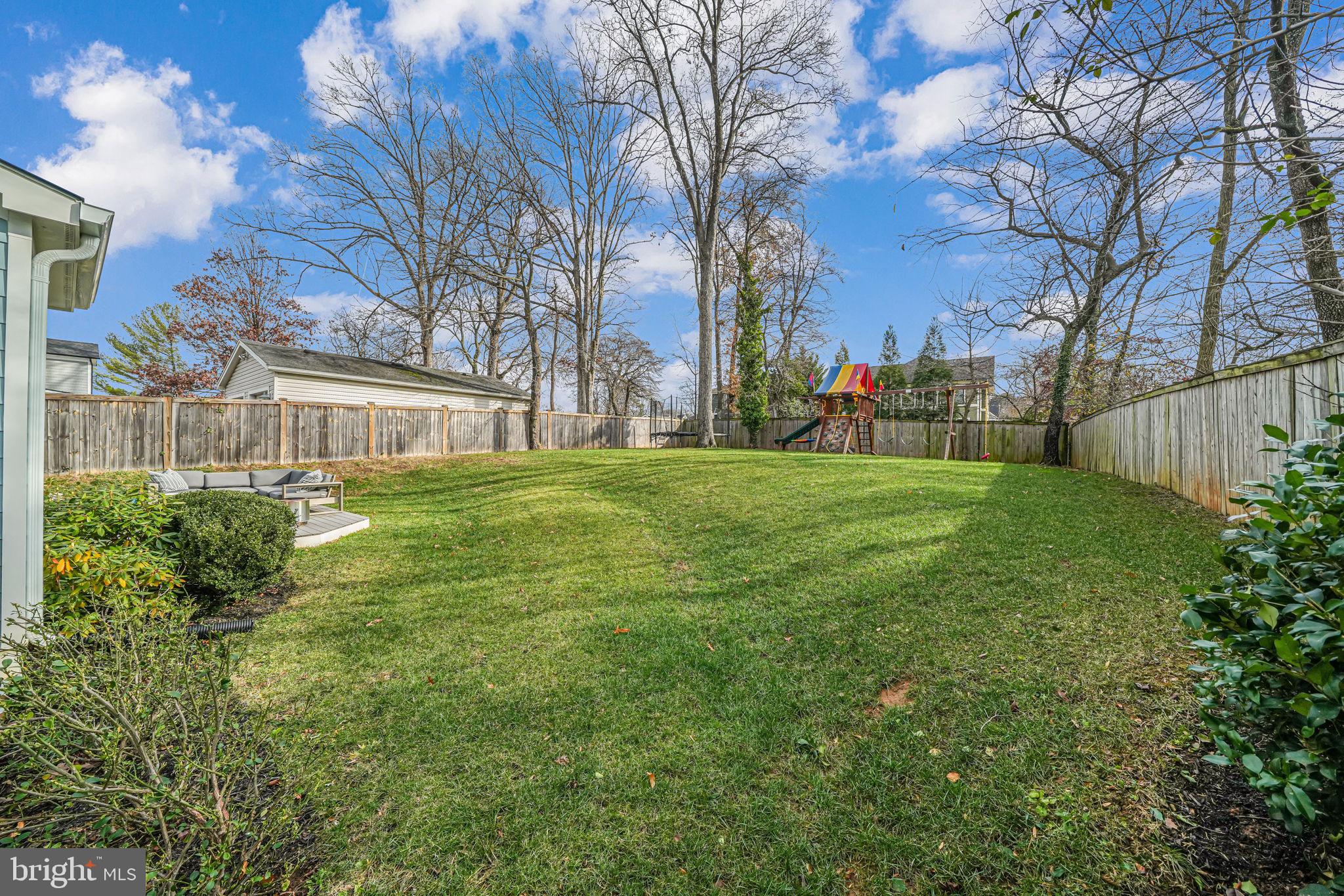 WEST VIENNA WOODS - Residential