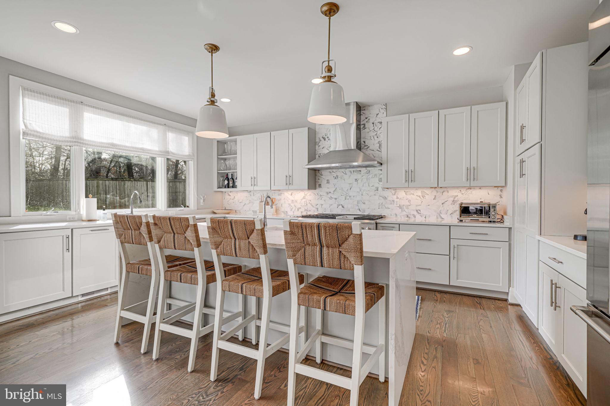 WEST VIENNA WOODS - Residential