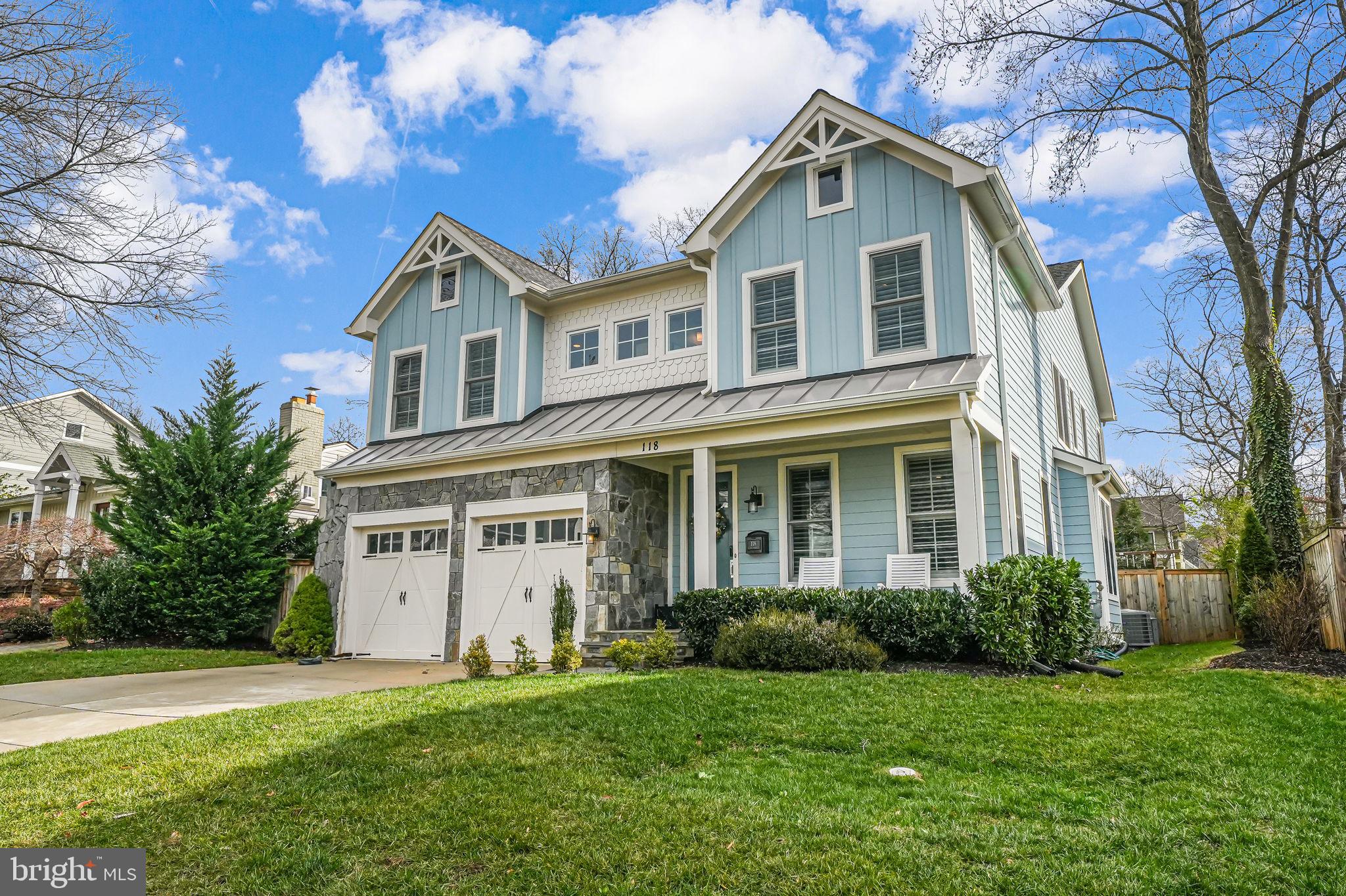 WEST VIENNA WOODS - Residential