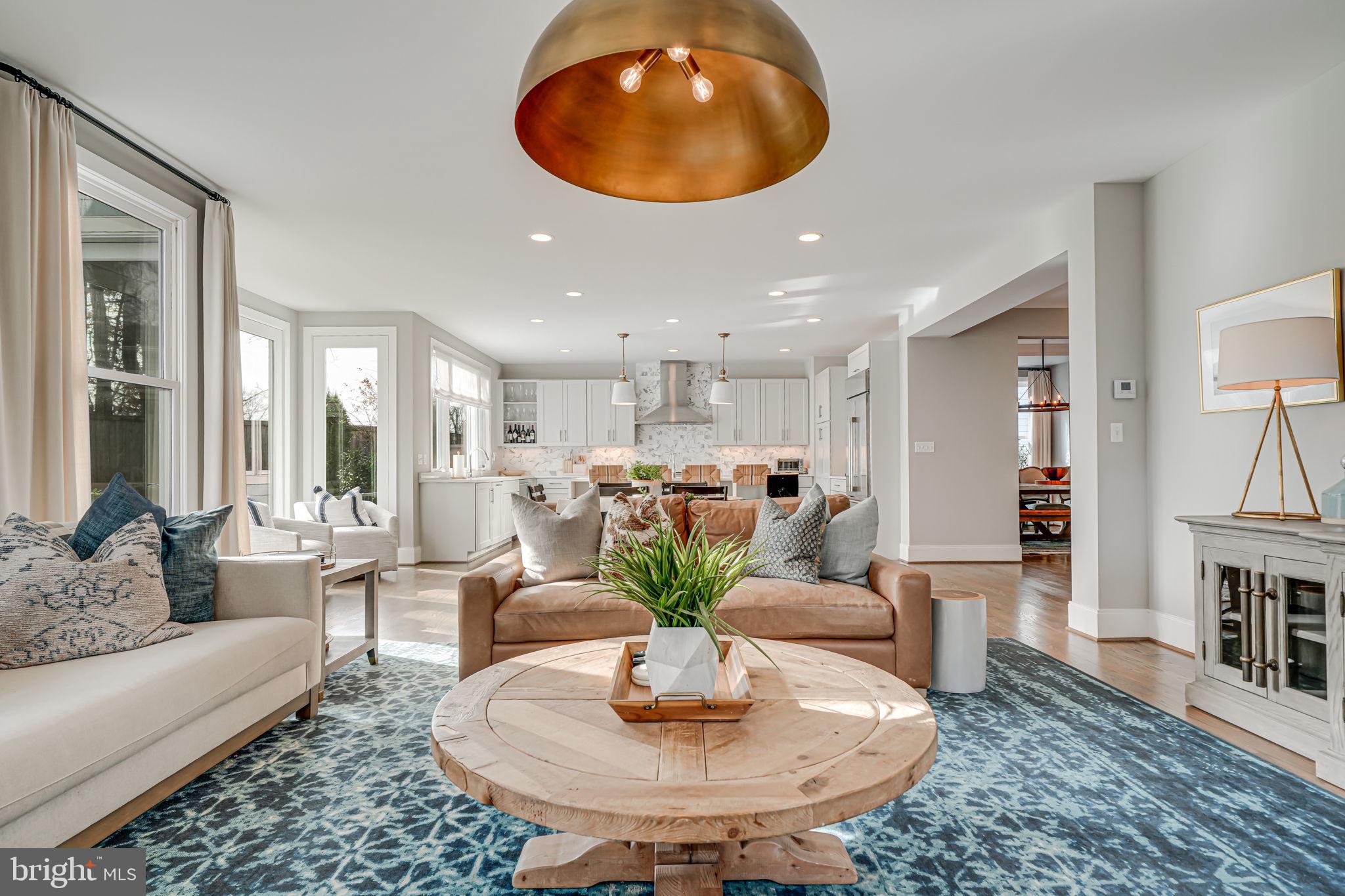 WEST VIENNA WOODS - Residential