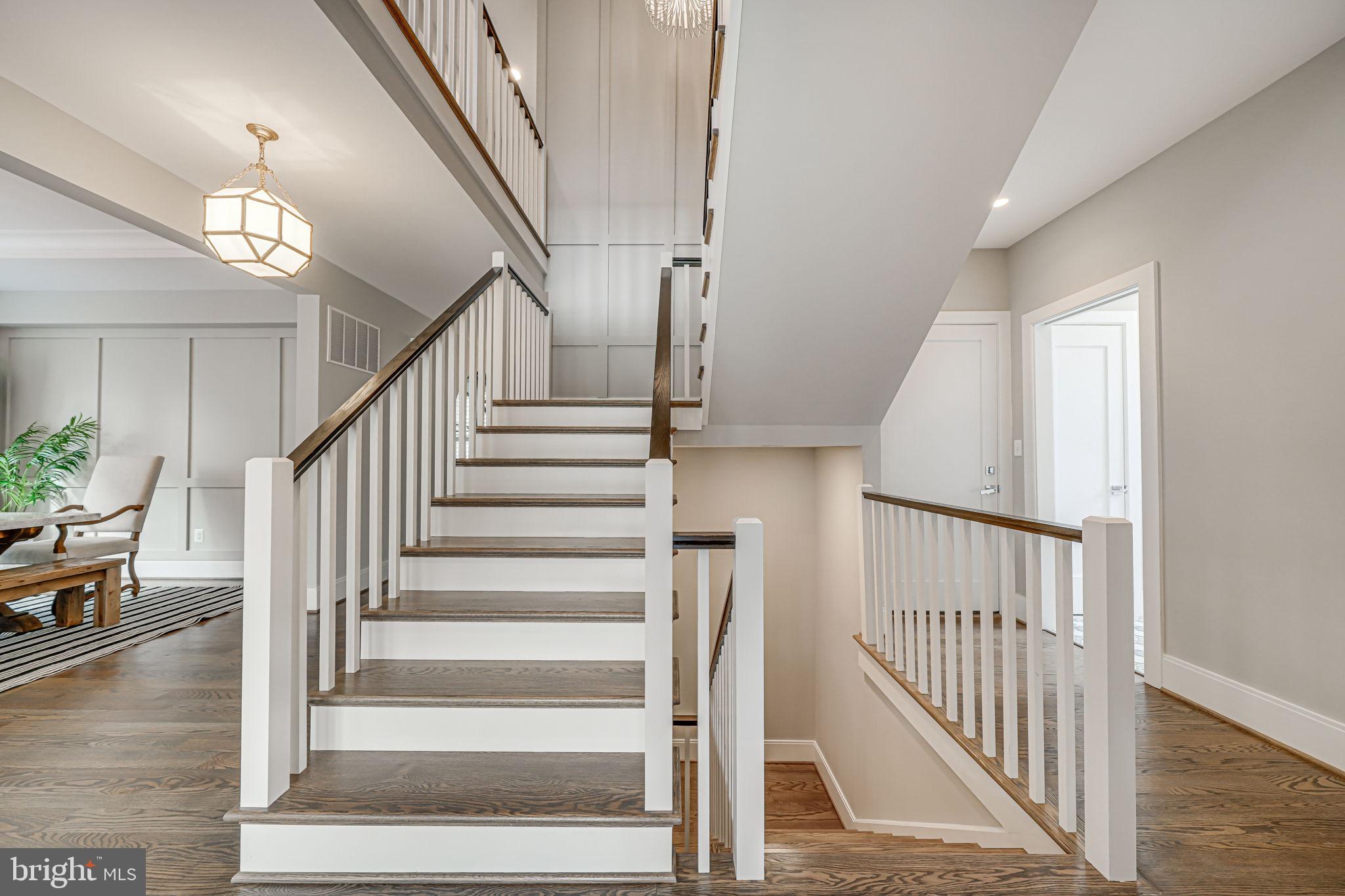 WEST VIENNA WOODS - Residential