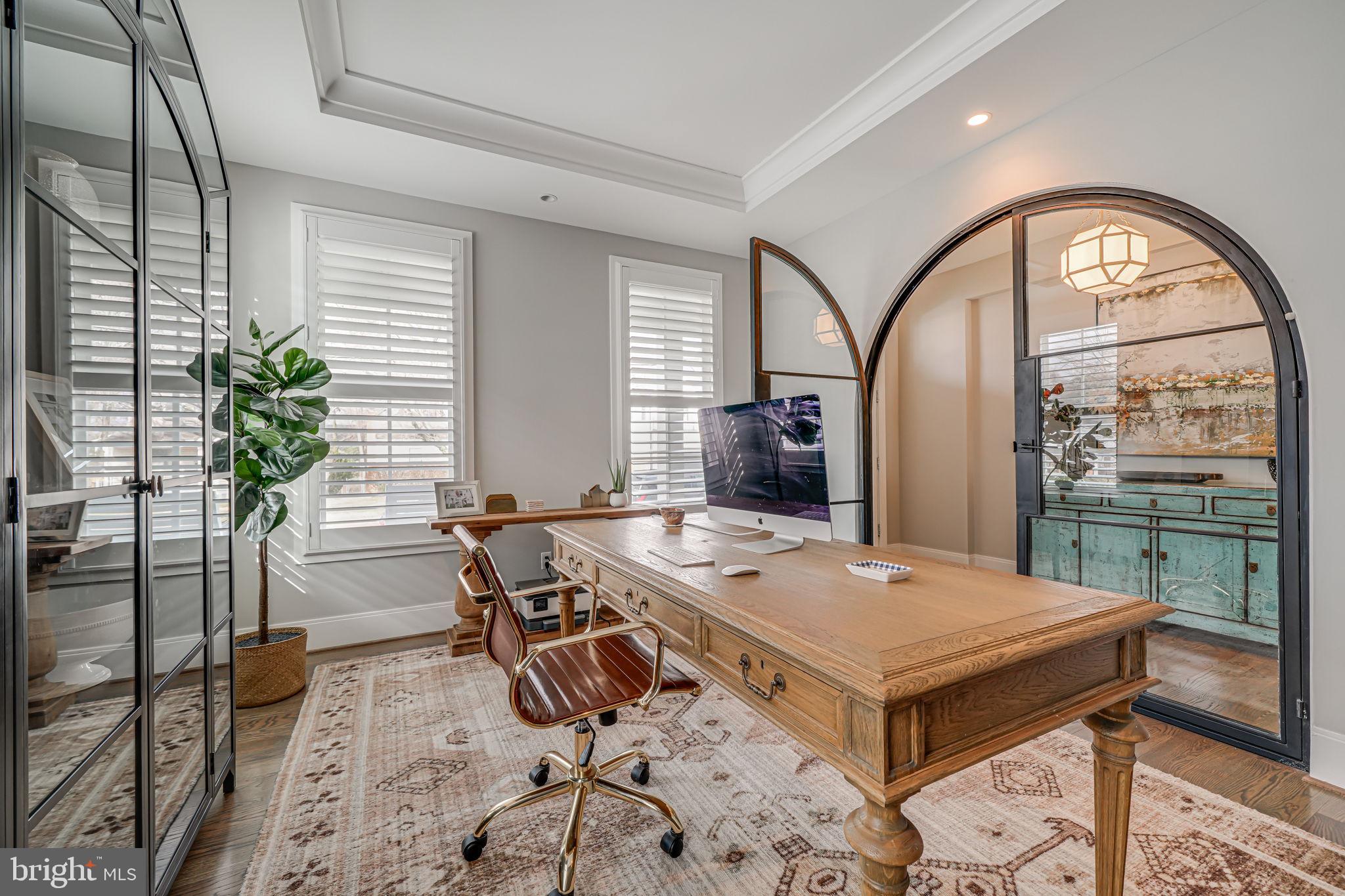 WEST VIENNA WOODS - Residential