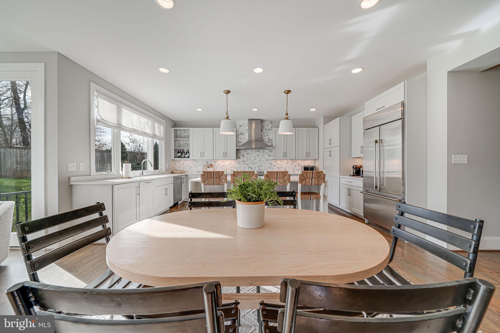 WEST VIENNA WOODS - Residential