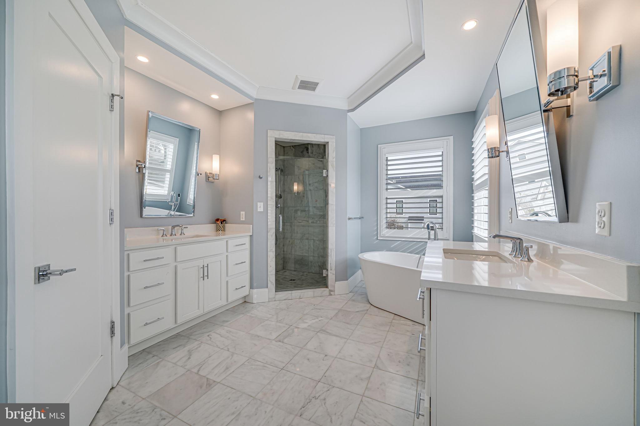 WEST VIENNA WOODS - Residential