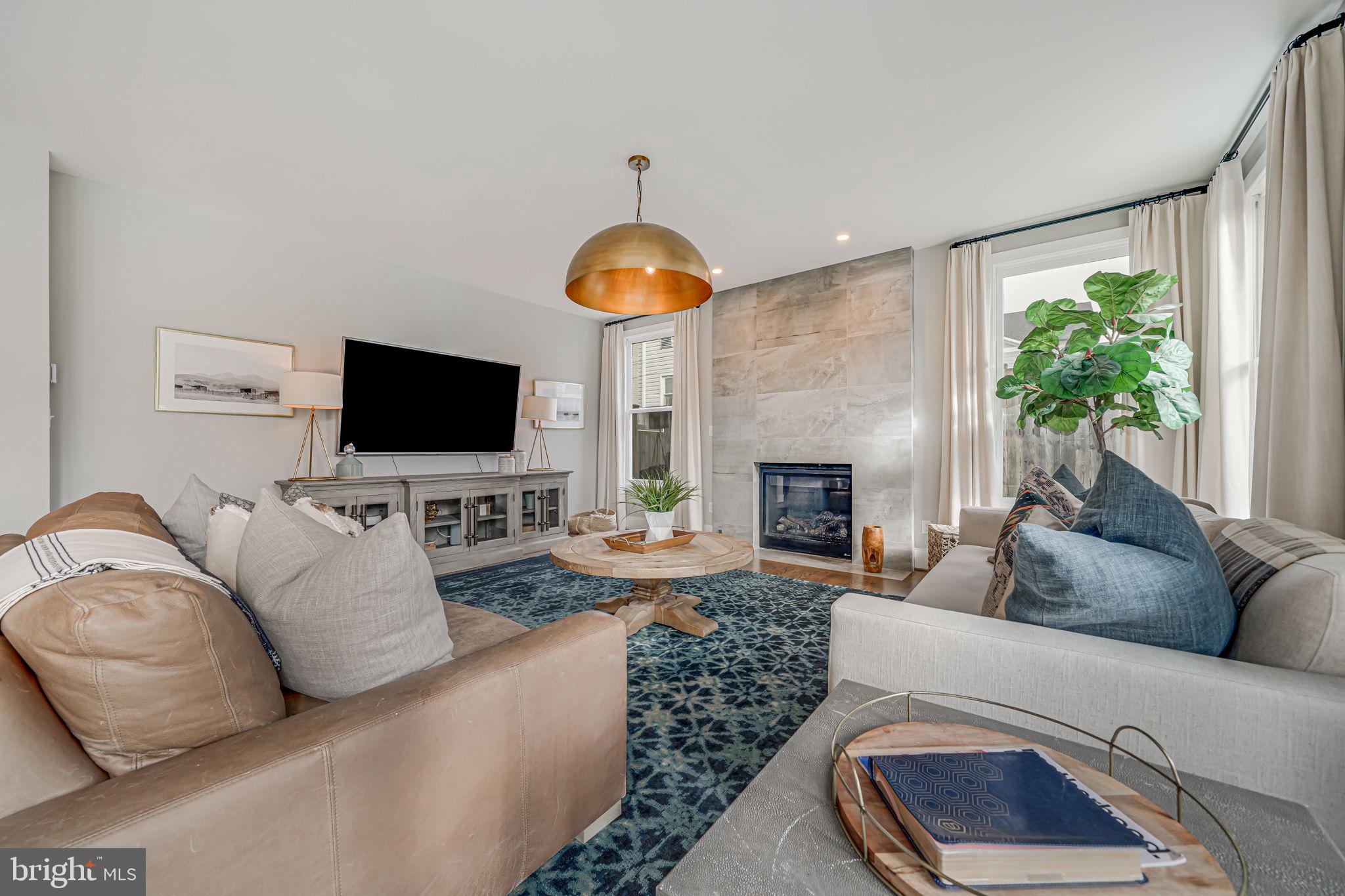 WEST VIENNA WOODS - Residential