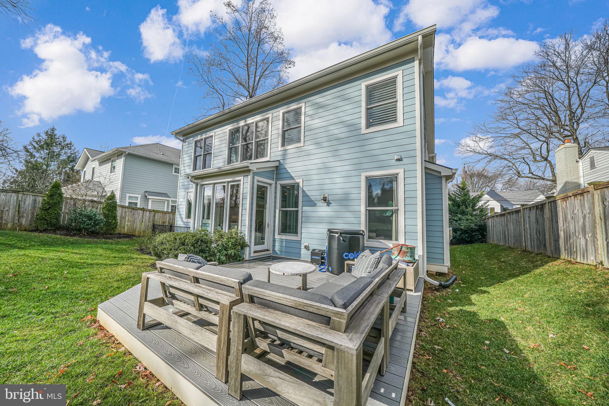 WEST VIENNA WOODS - Residential