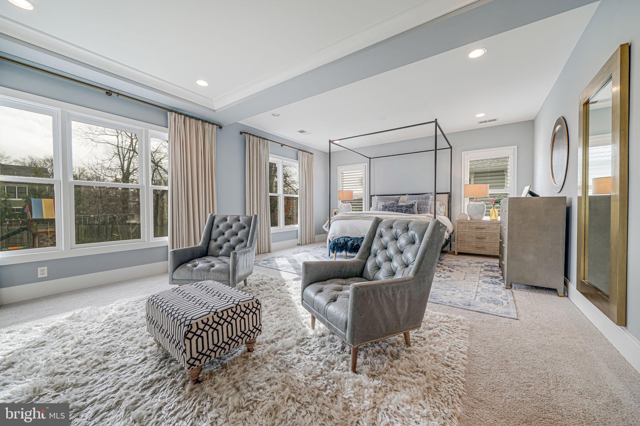 WEST VIENNA WOODS - Residential