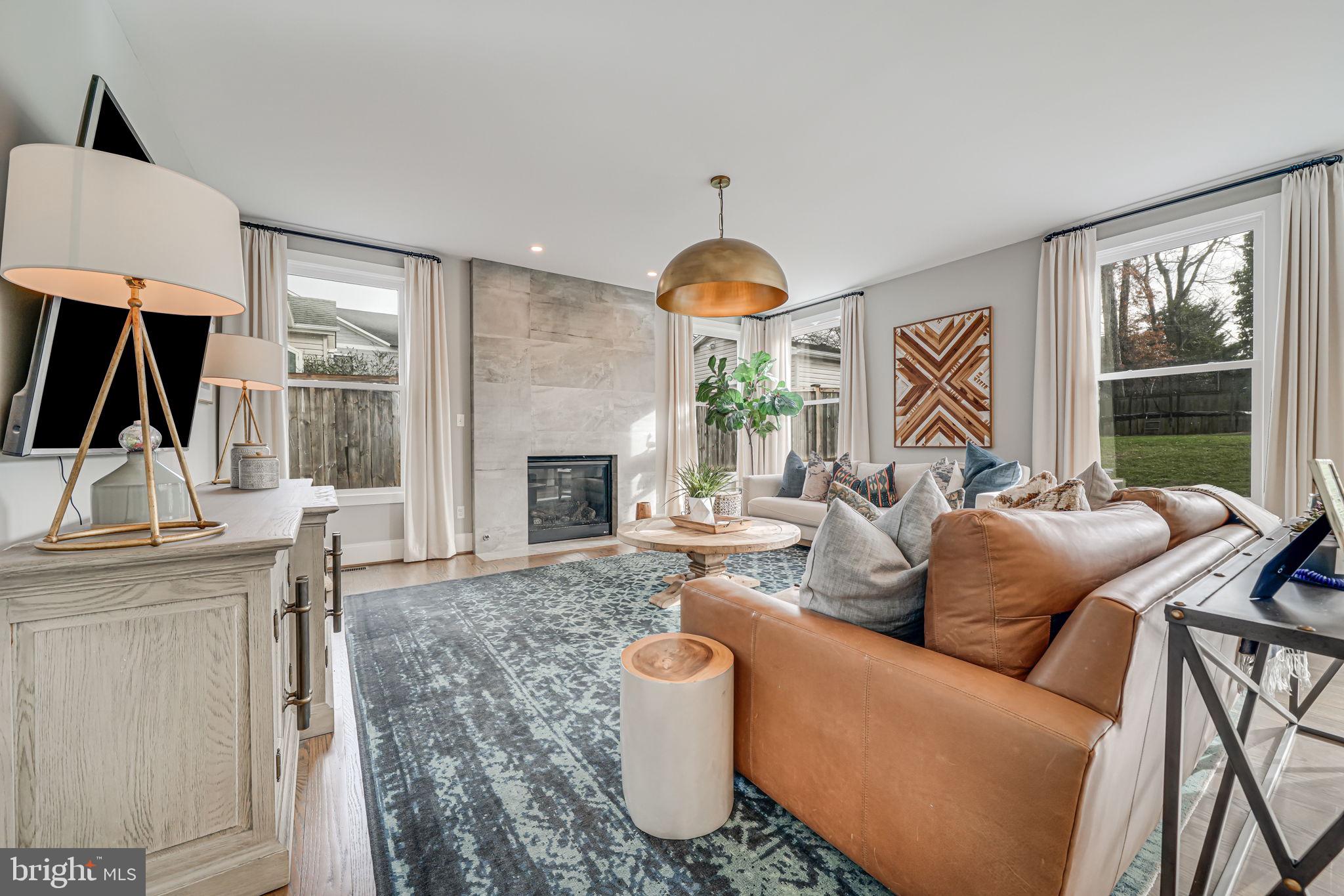 WEST VIENNA WOODS - Residential