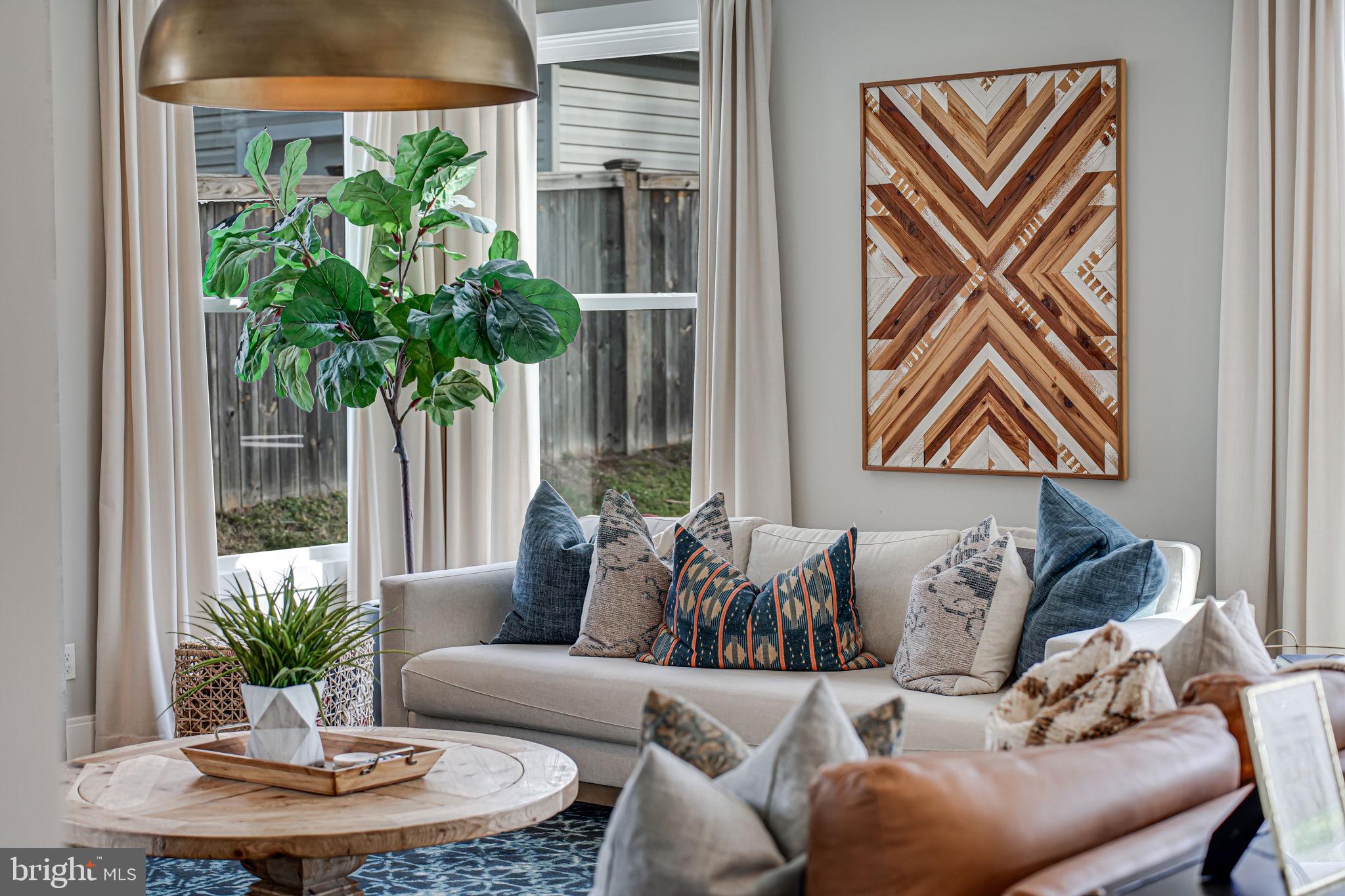 WEST VIENNA WOODS - Residential