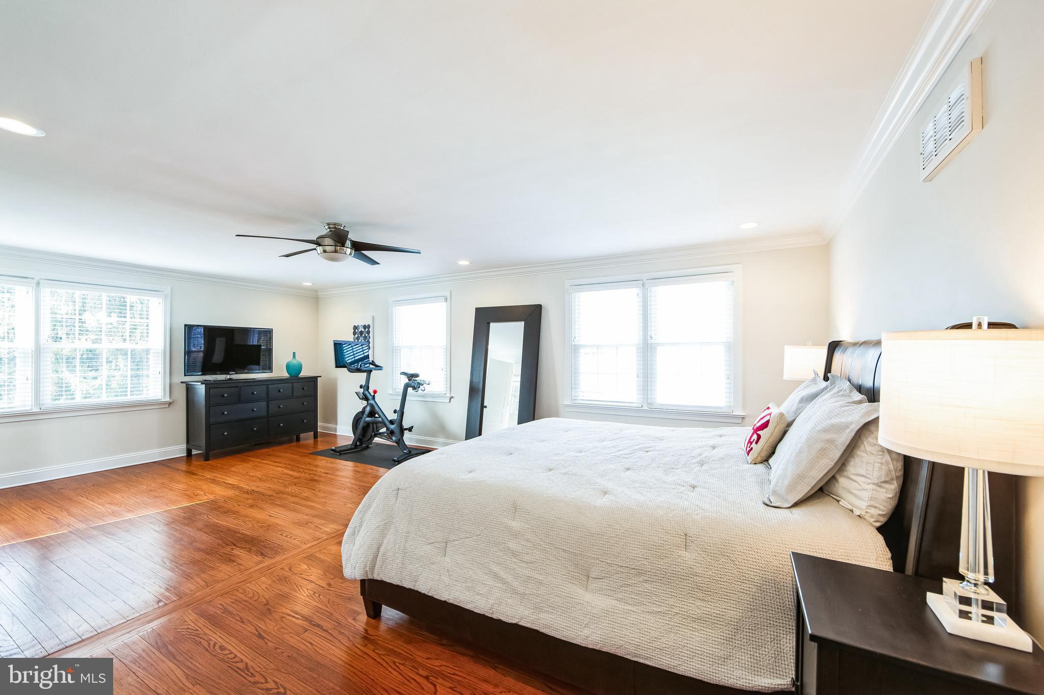 DEEPDALE - Residential