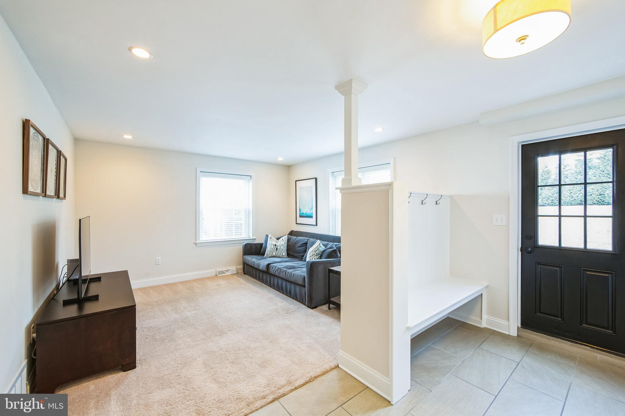 DEEPDALE - Residential