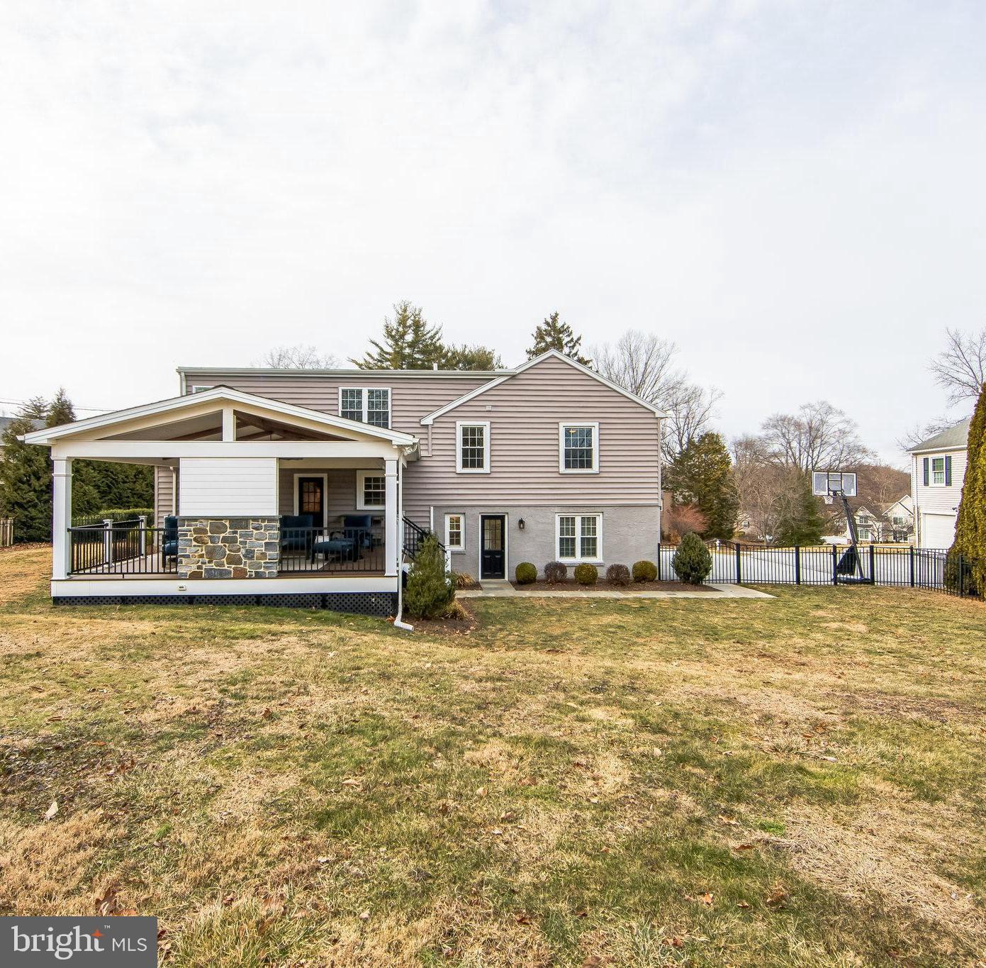 DEEPDALE - Residential