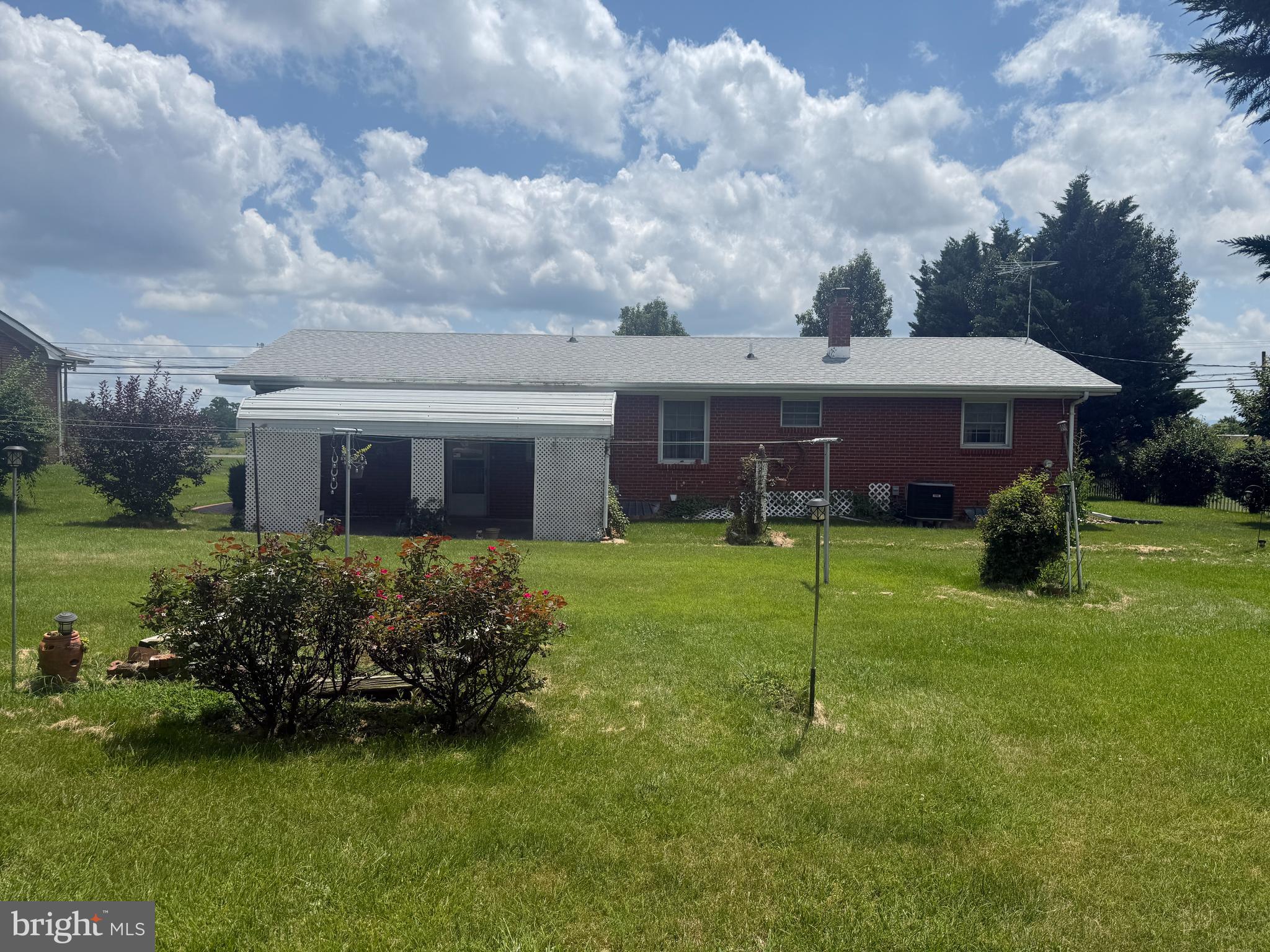 5996 VALLEY PIKE