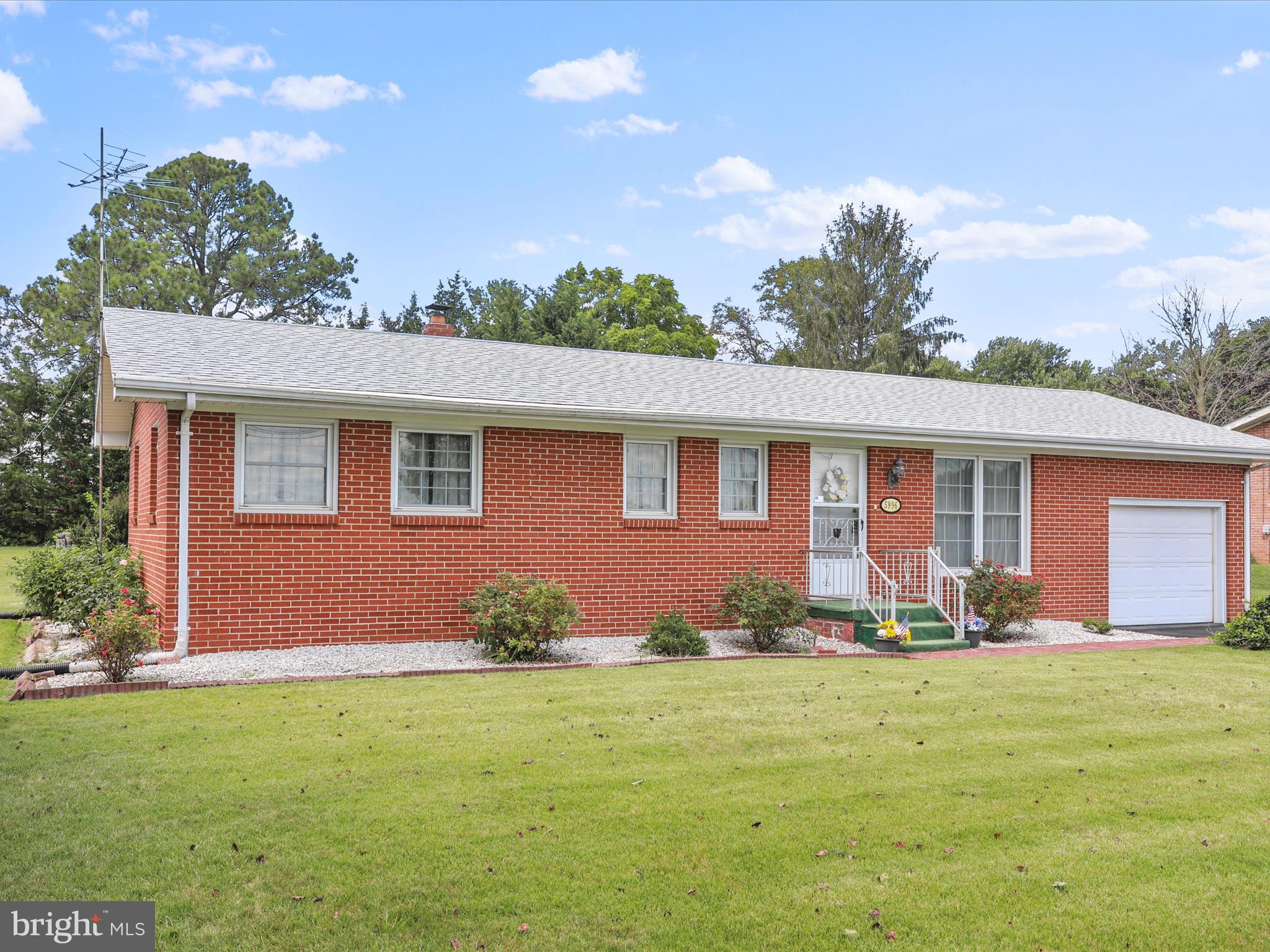 5996 VALLEY PIKE