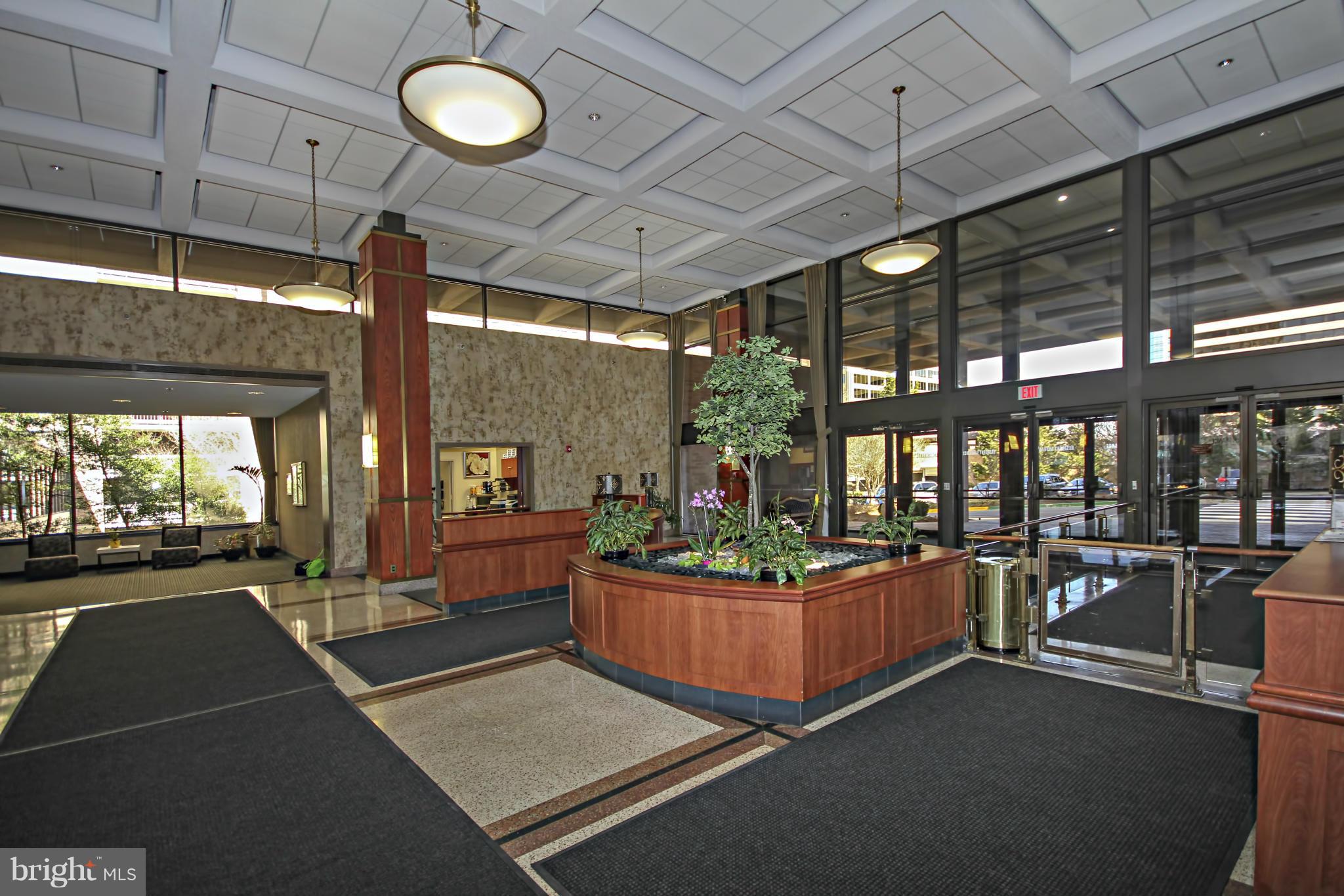 SKYLINE SQUARE CONDO - Residential