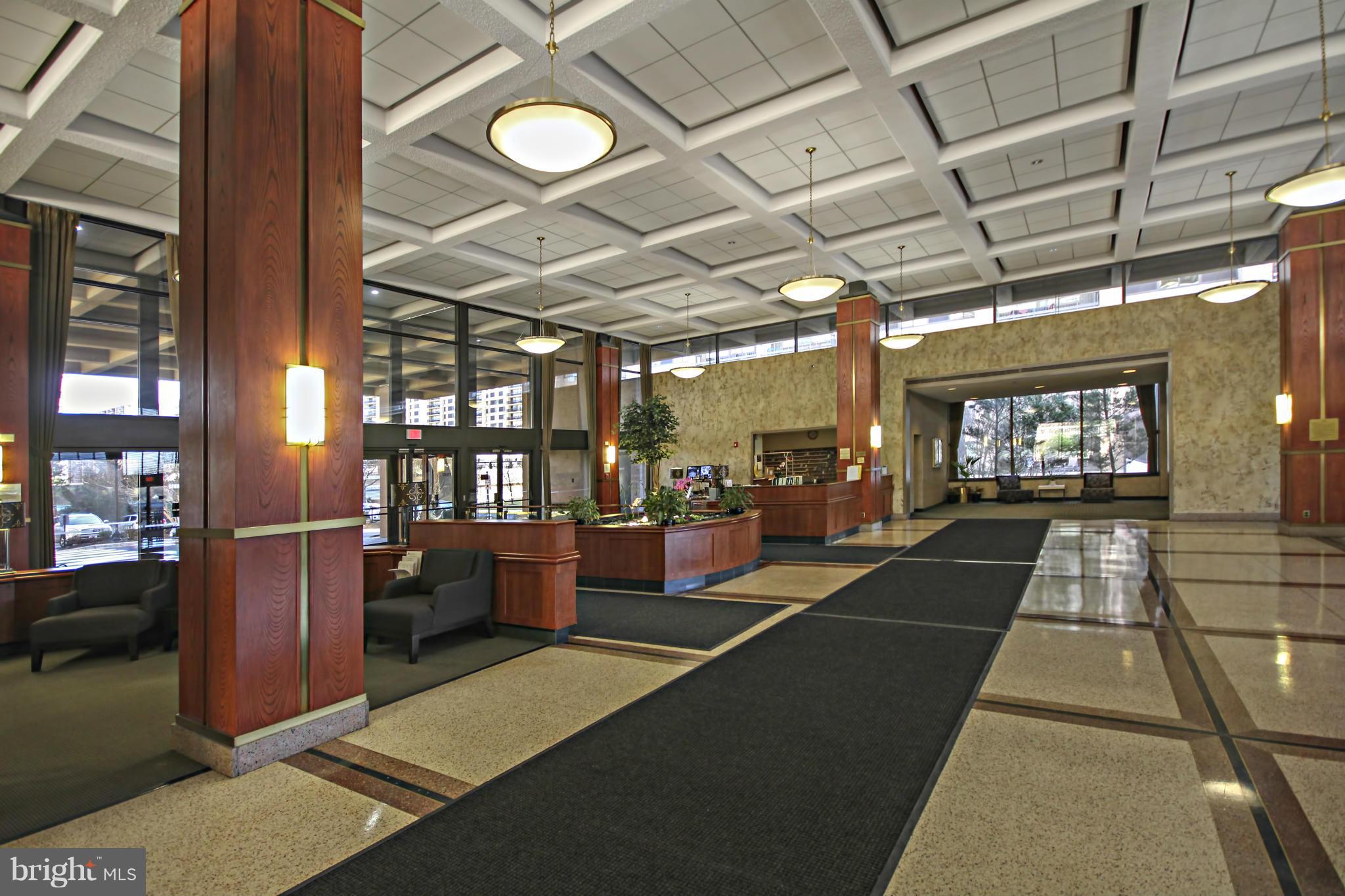 SKYLINE SQUARE CONDO - Residential