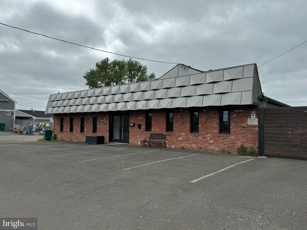 Photo of 5921 Bristol Emilie Road, LEVITTOWN, PA 19057 (MLS # PABU2112588)