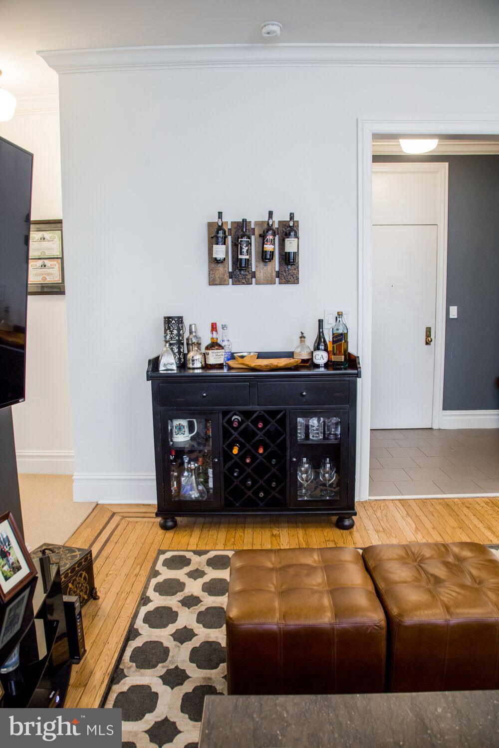 CENTER CITY - Residential Lease