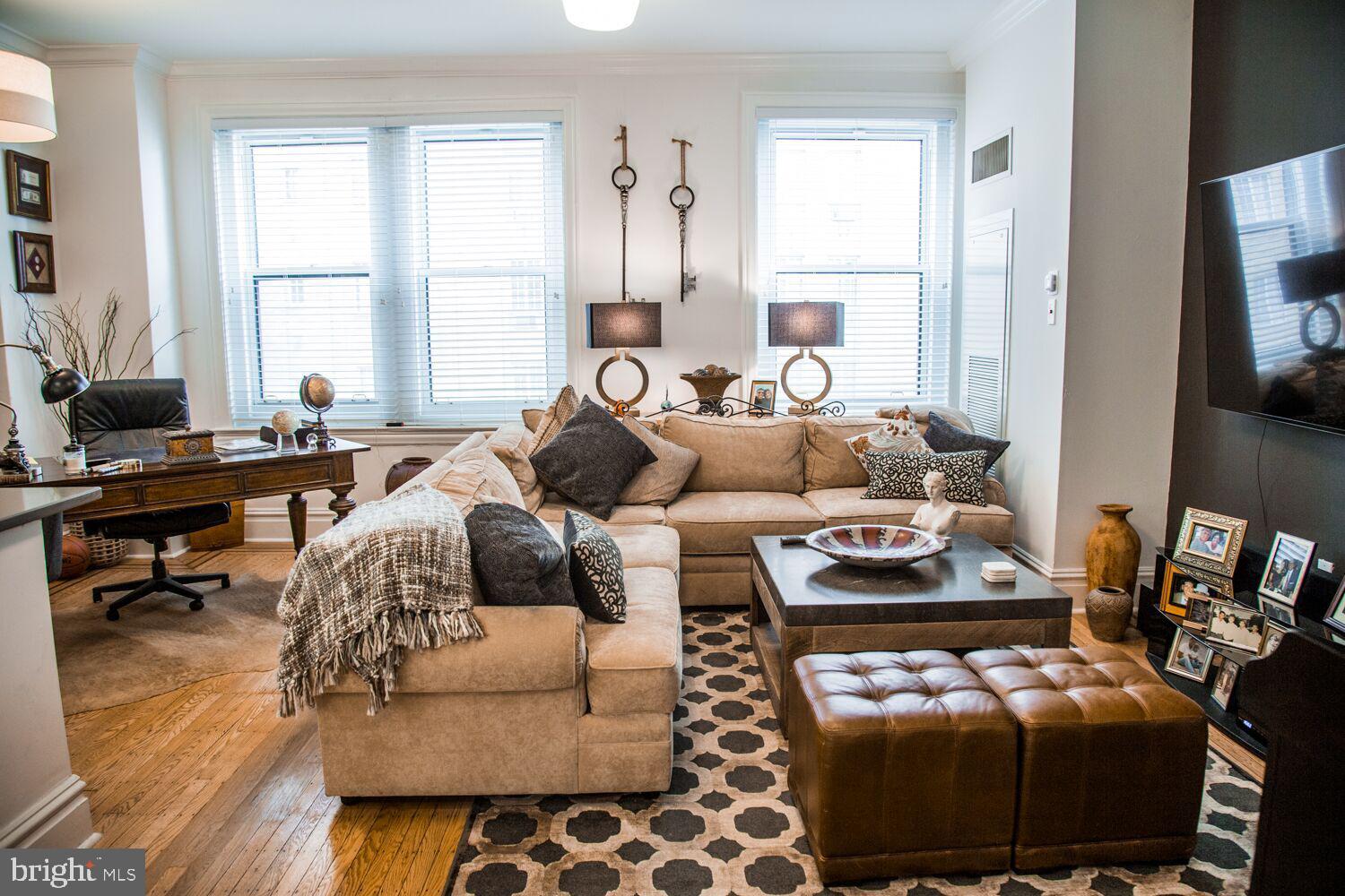 CENTER CITY - Residential Lease