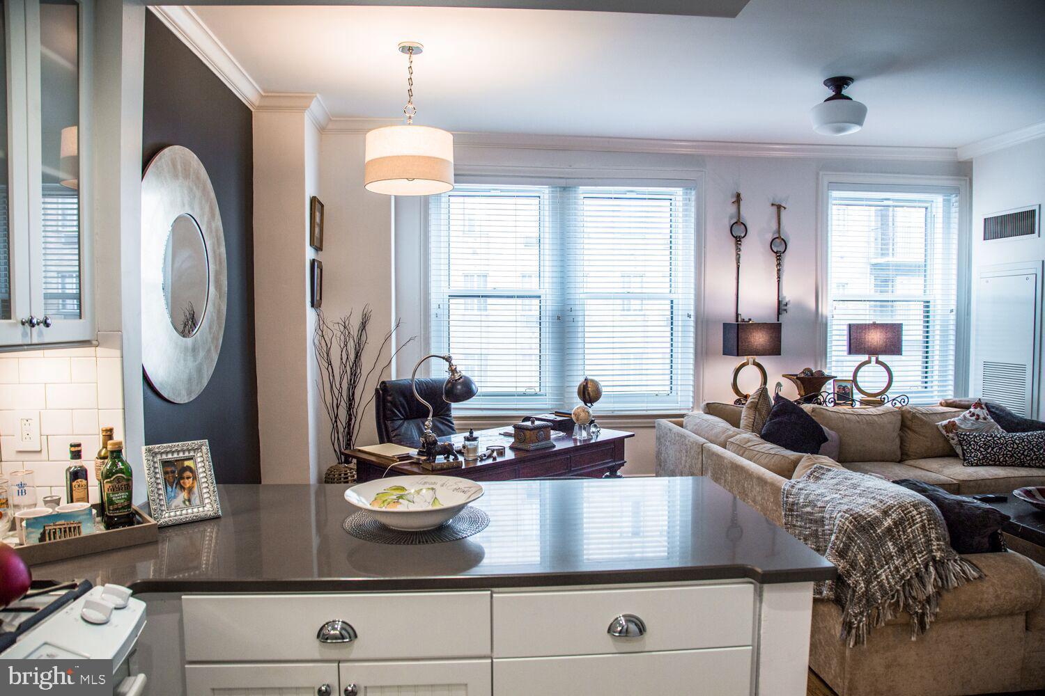 CENTER CITY - Residential Lease