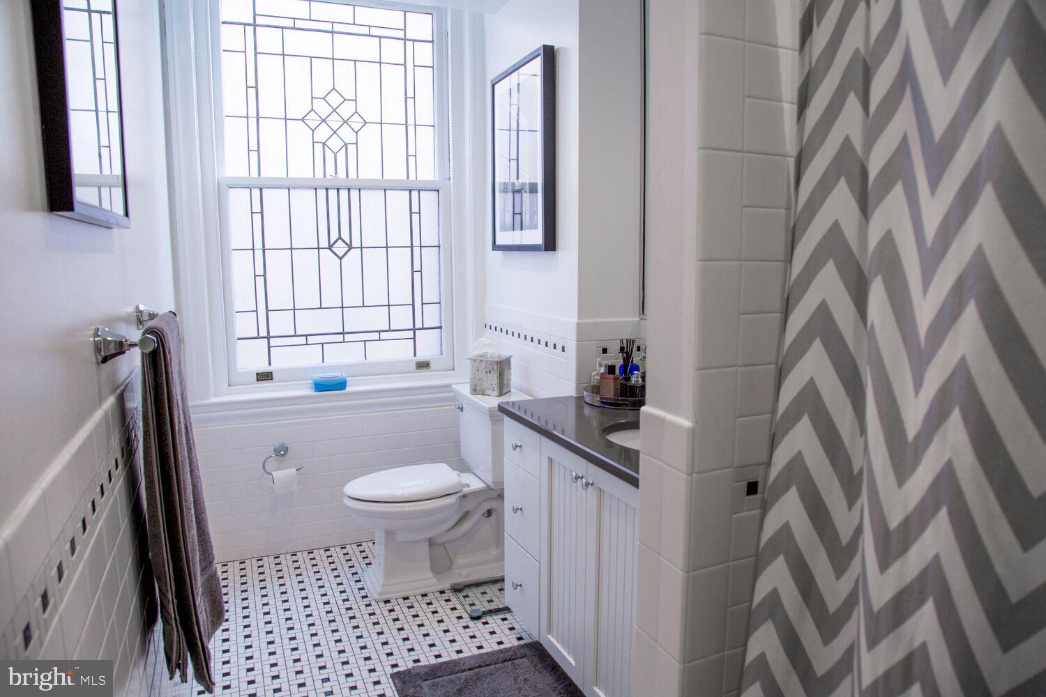 CENTER CITY - Residential Lease